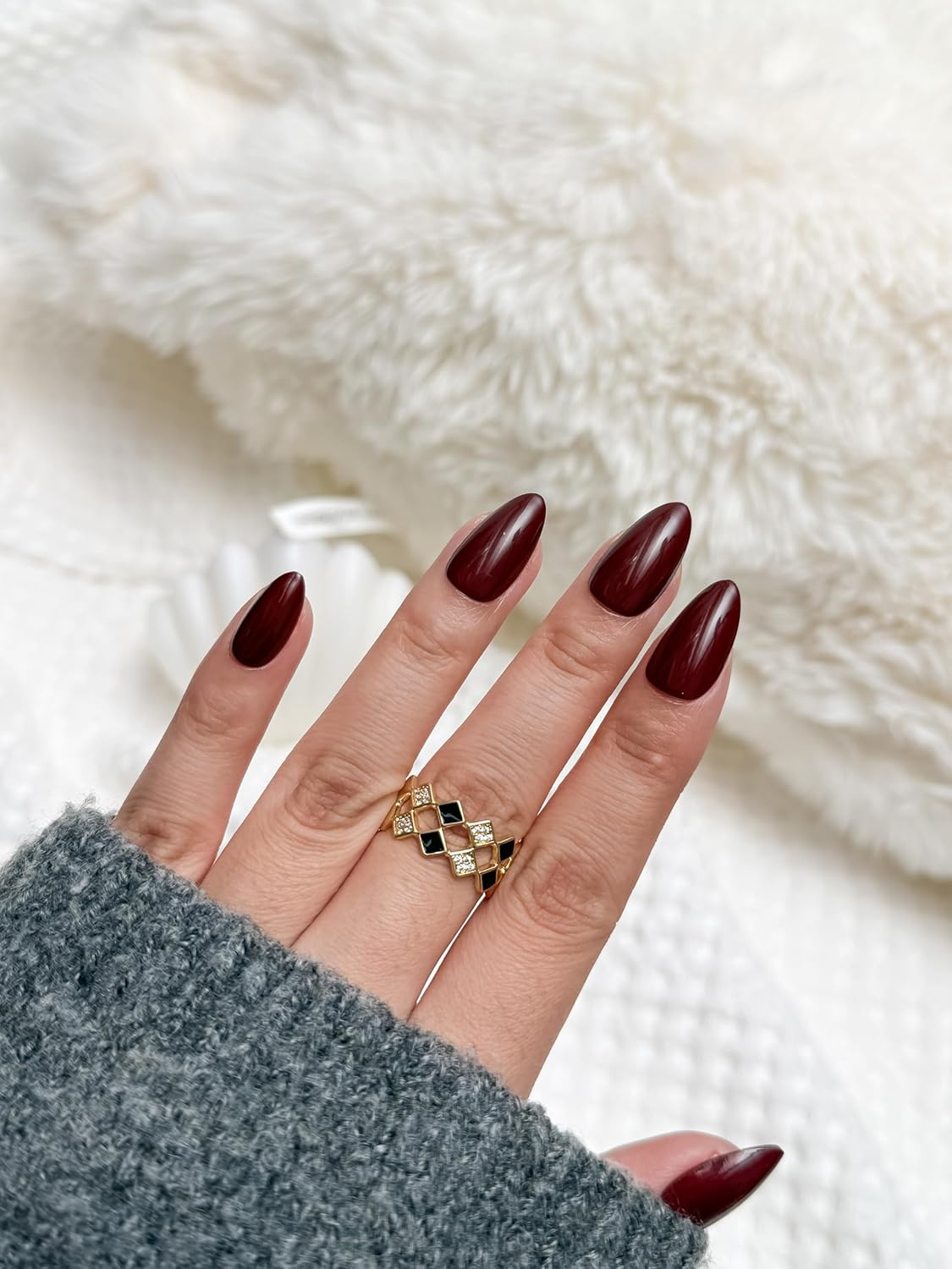 Bianco Sue Press-On Nails - Merlot Noir | Deep Red Almond False Nails, Reusable Stick-On Fake Nails with Adhesive Tabs and Glue | Salon-Grade Quality | 15 Sizes - 30 Nail Kit image number 1