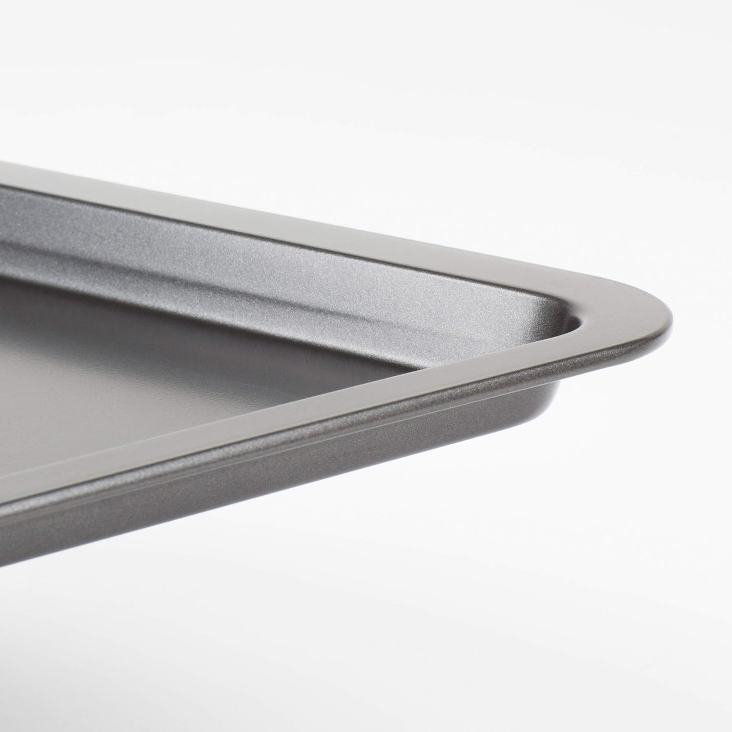 Essentials Large Oven Tray, Non Stick, Easy Clean, 43Cm X 29Cm X 2Cm, Brown image number 5