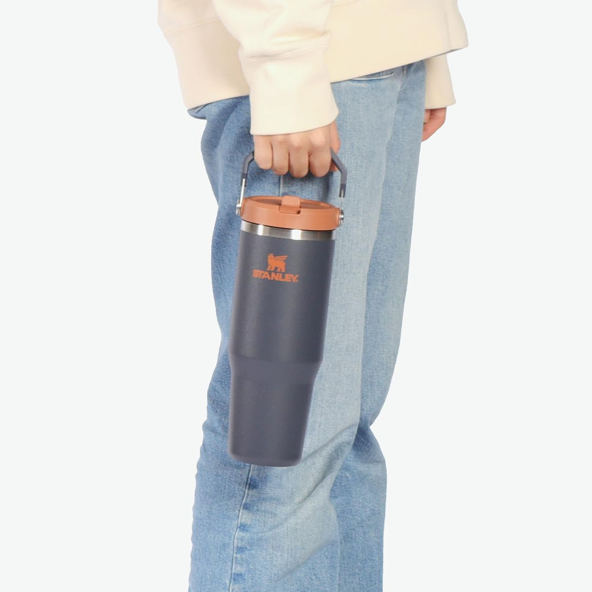 Stanley Ice Flow Flip Straw 2.0 Frost Vacuum Tumbler, 0.88 L Water Bottle, Cold Insulation, Stainless Steel Bottle, Water Bottle, Sports, Outdoor Activities