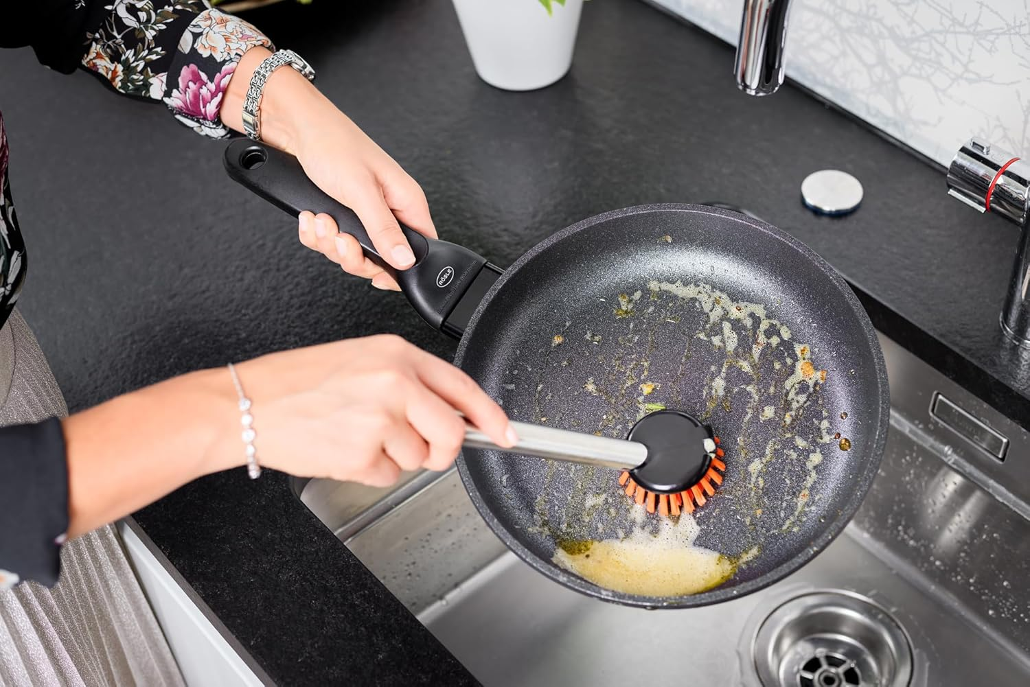 R&ouml;sle Stainless Steel Antibacterial Cleaning Brus, Stainless-Steel, Brush image number 1