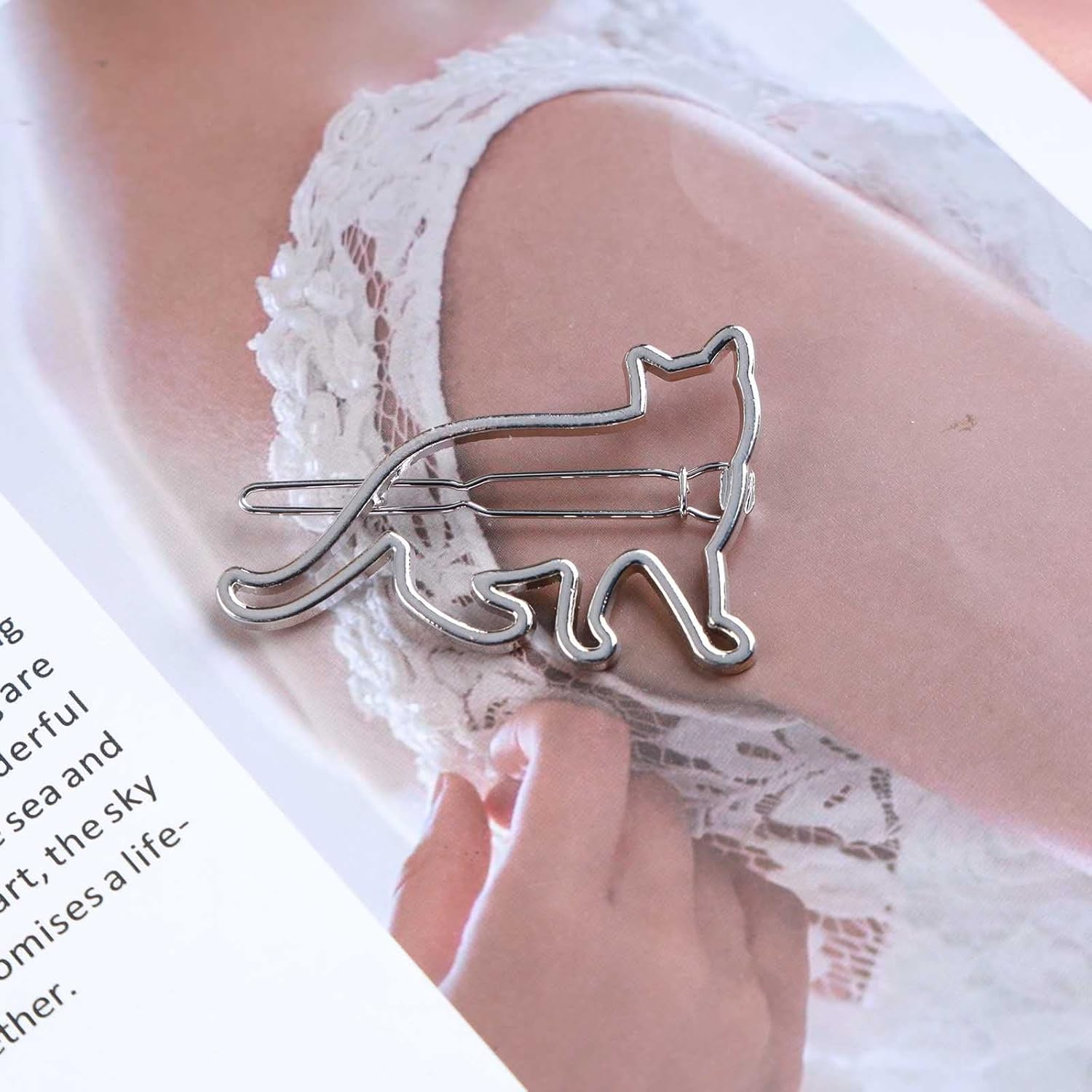 Iaceble Cat Hairclip Barrette Silver Animal Hairpins Clip Hollow Cat Side Clip Hairpin Minimalist Metal Hair Clips Decorative Hair Accessories for Women and Girls Headdress image number 6