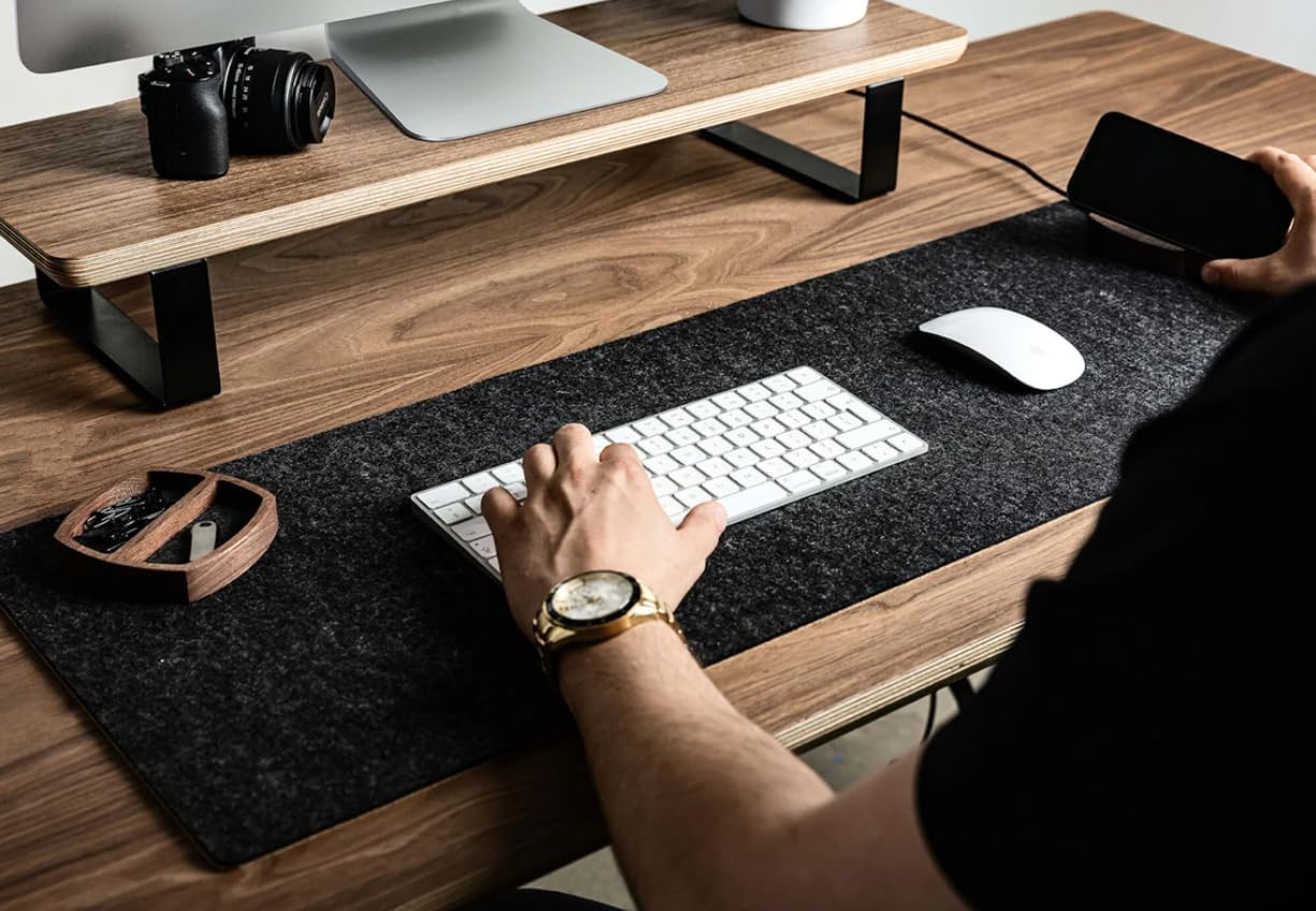 Desk Pad, Desk Protector Pad, Non-Slip 0.12 Inch Thick Large Mouse Pad, Felt Desk Mat, Writing Mat for Office and Home (Light Gray, 90 * 30CM)