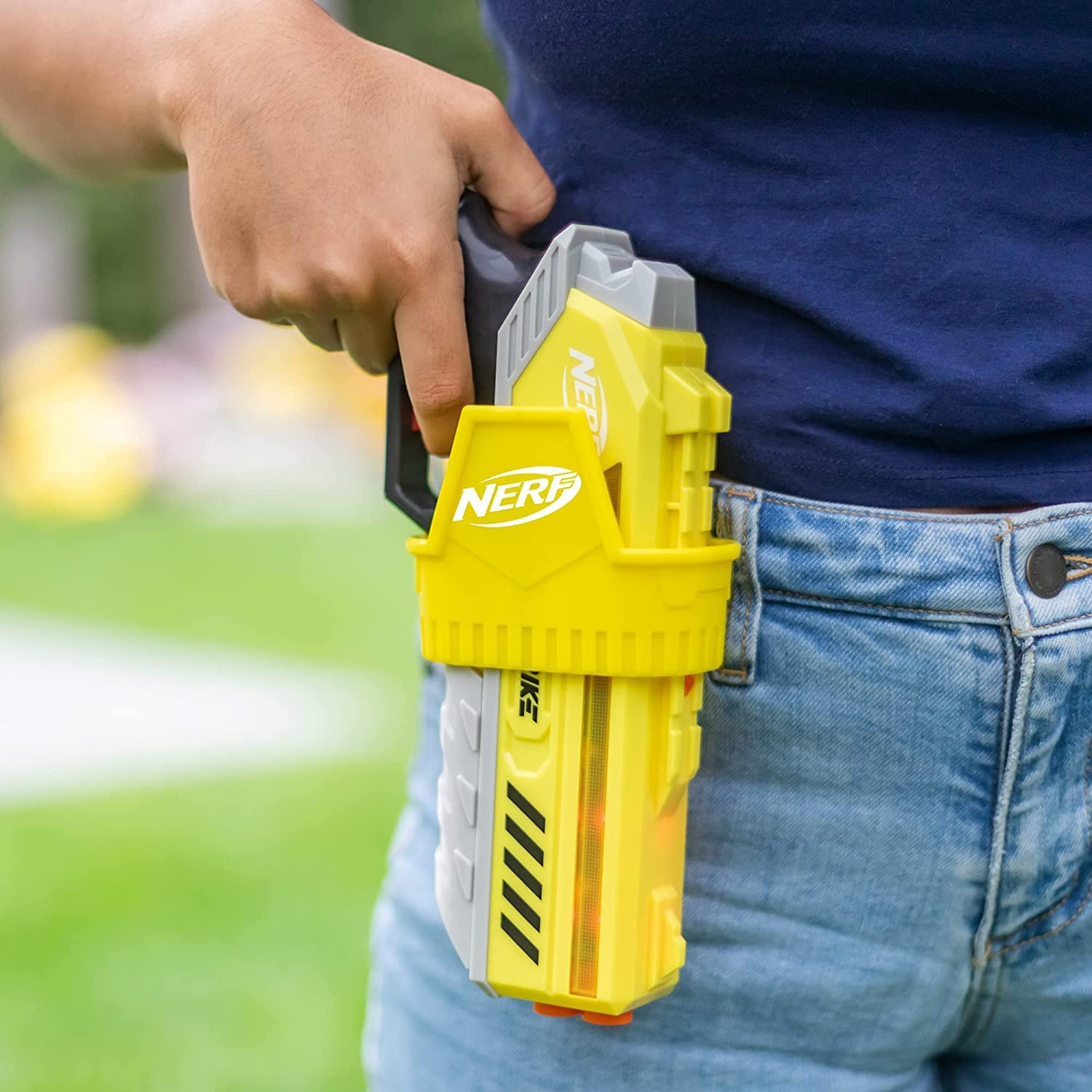 Laser Strike 4 Player Laser Tag Game Pack Complete with 4 300Ft Range Blasters & 4 Holsters - Indoor or Outdoor Play Arcade Games, Toys for Kids & Family image number 3