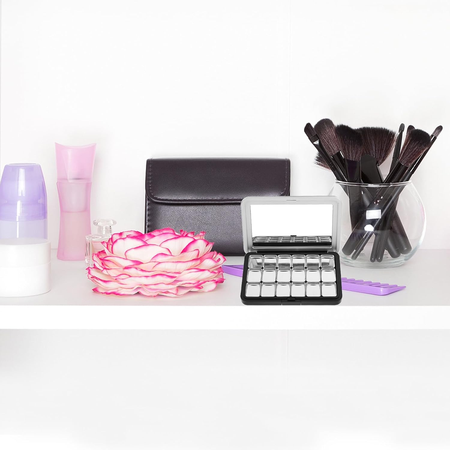 SEWACC Matte Black Magnetic Makeup Palette Case with 18-Grid Refillable Eyeshadow Pans DIY Eyeshadow Making Kit Magnetic Cosmetics Storage Box for Lipstick and Blush Organizer image number 6