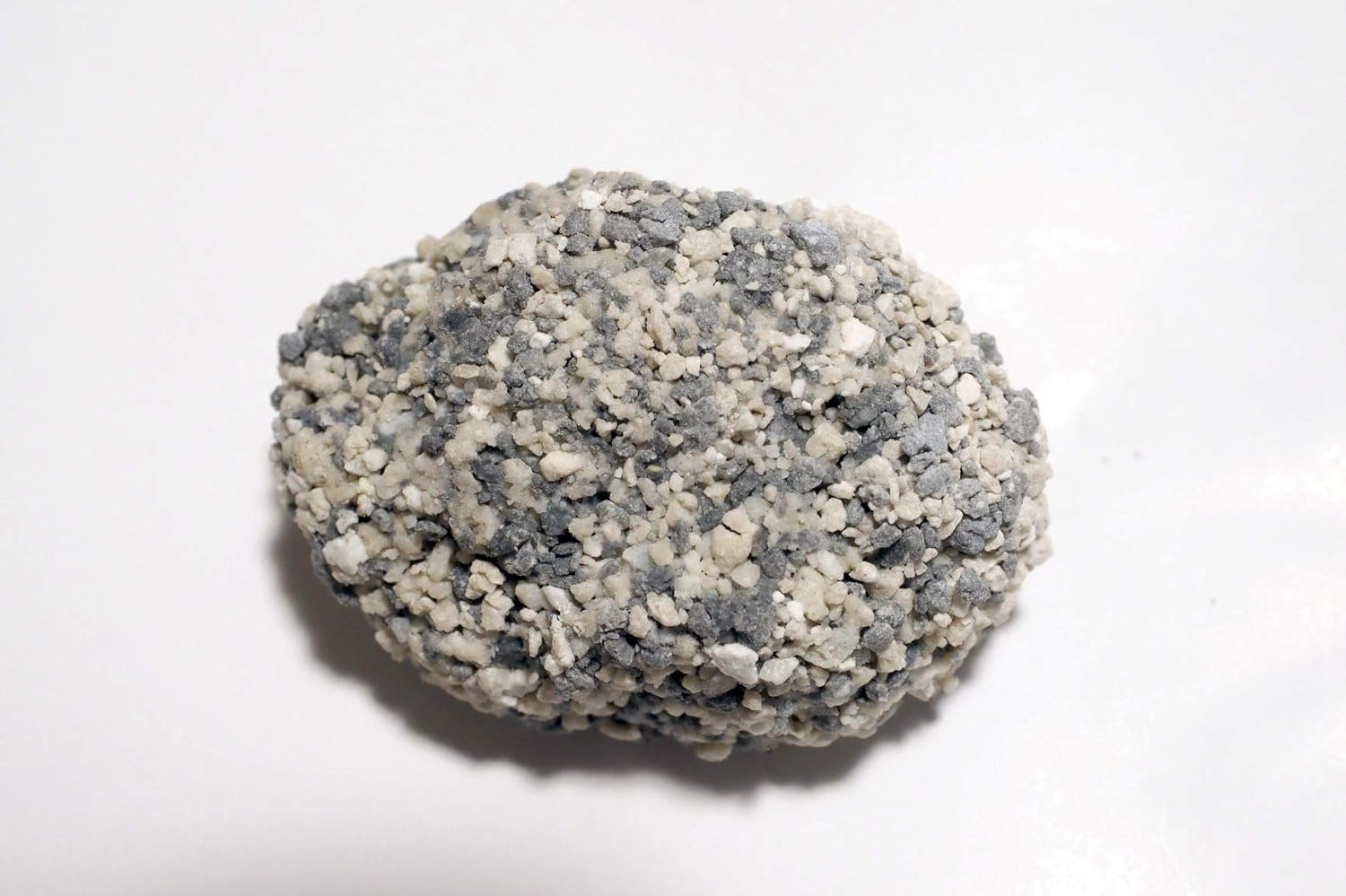 EVERCLEAN Cat Sand (Authorized Dealer Product), Unscented Type, 2.3 Gal (6 L) (Sold Individually) image number 2