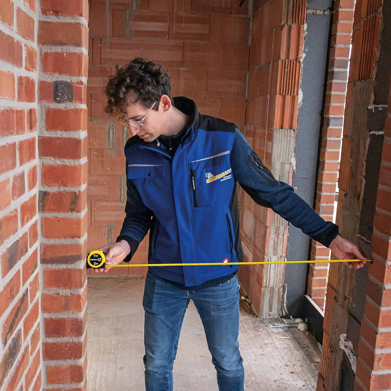 STABILA Pocket Tape Measure BM 150 3M Metric Scale Tape Measure Direct Reading Window Shatterproof ABS Housing Movable Start Hook Belt Clip MID Accuracy