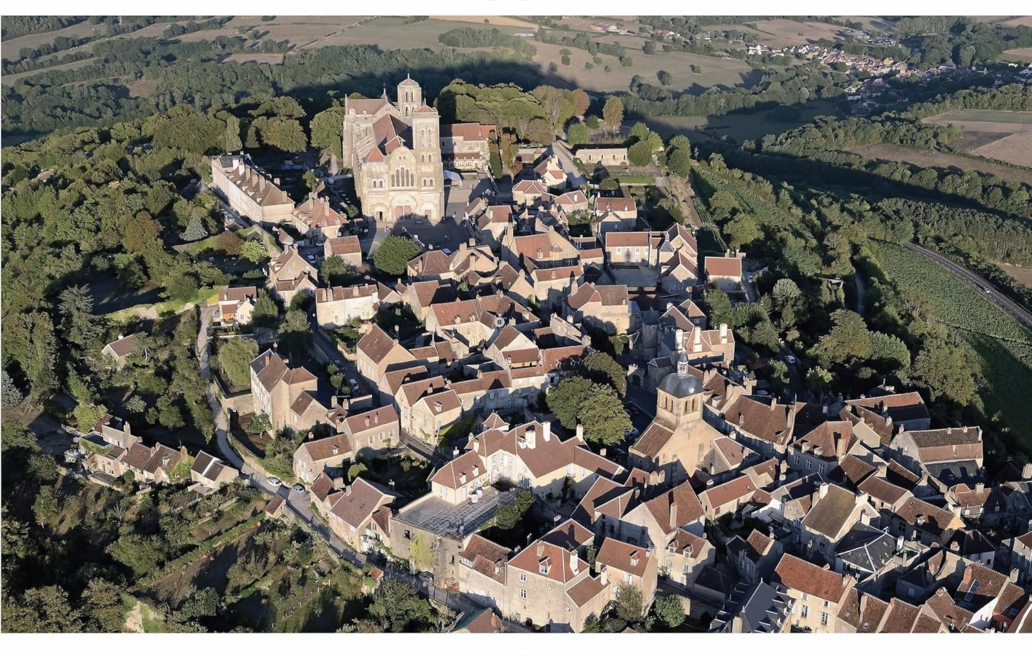The Best Loved Villages of France image number 2
