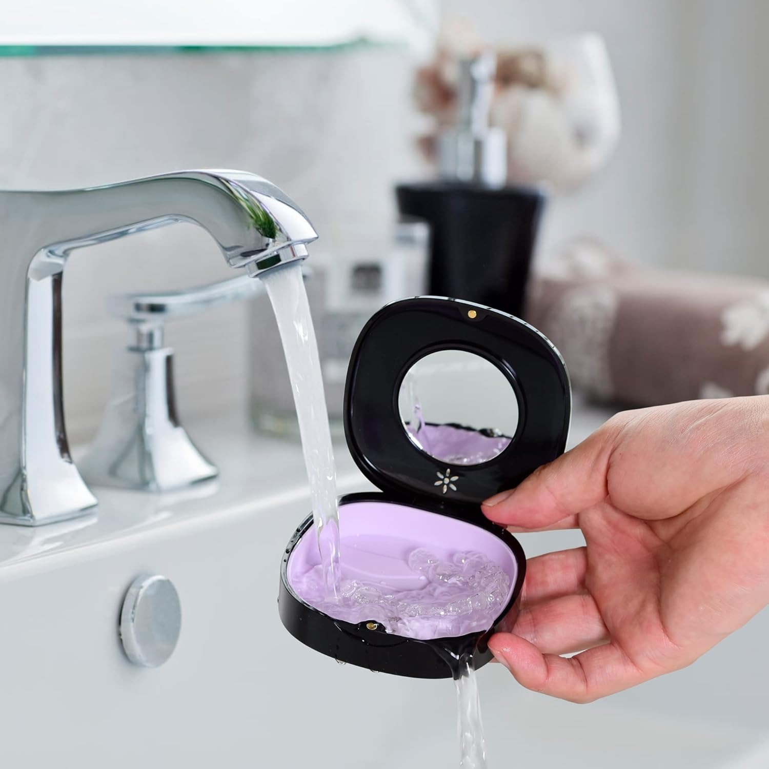 Doboli Slim Aligner Case with Vent Holes, Compatible with Invisalign, Night Guards, Mouth Guards, Retainer Case - Black image number 4