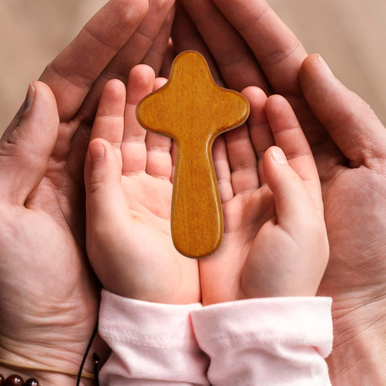 Wooden Cross, 10Cm Wooden Crucifix, Olive Wood Religious Keepsake with Portable Woven Sack, Symbol of Christian Faith, for Daily Inspiration, Baptisms and Commemoration