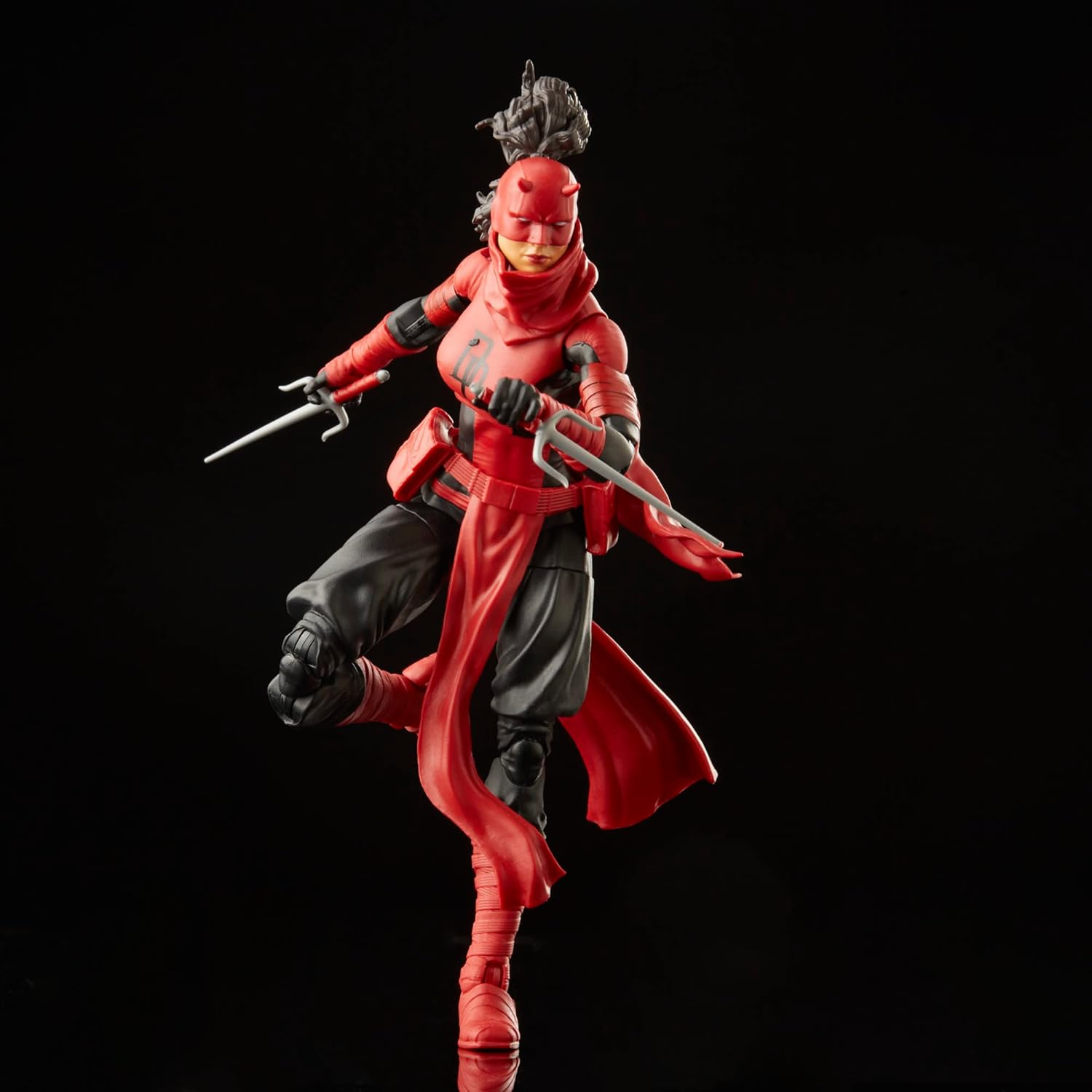 Marvel Hasbro Legends Series Elektra Natchios Daredevil, Collectible 6 Inch Action Figures, 2 Accessories image number 4