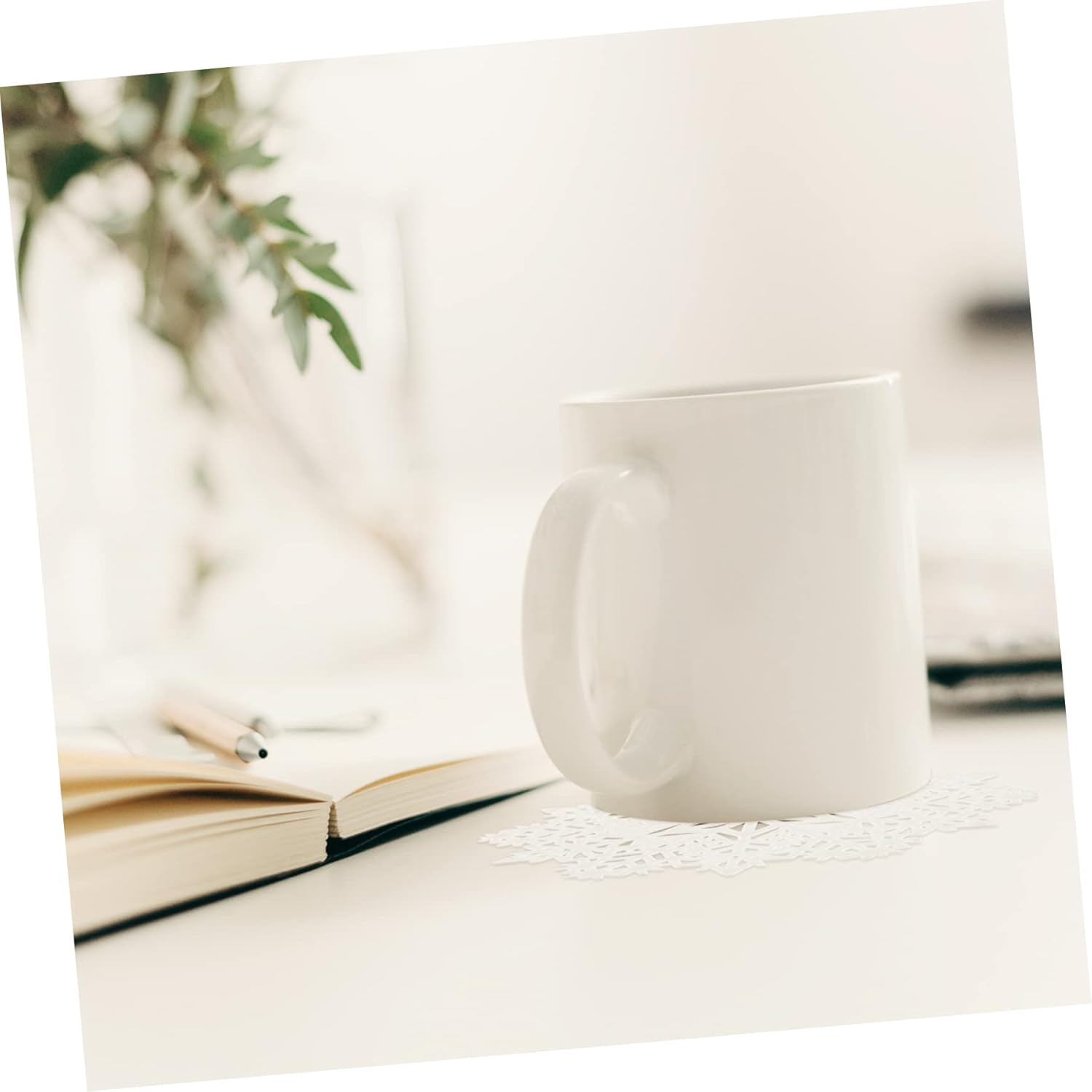 SHOWERORO 6Pcs Christmas Cup Mats White Snowflake Shape Coasters Thermal Insulation Placemat Non-Skid Desk Topper Decorative Cup Cushion for Kitchen Dining Table image number 3