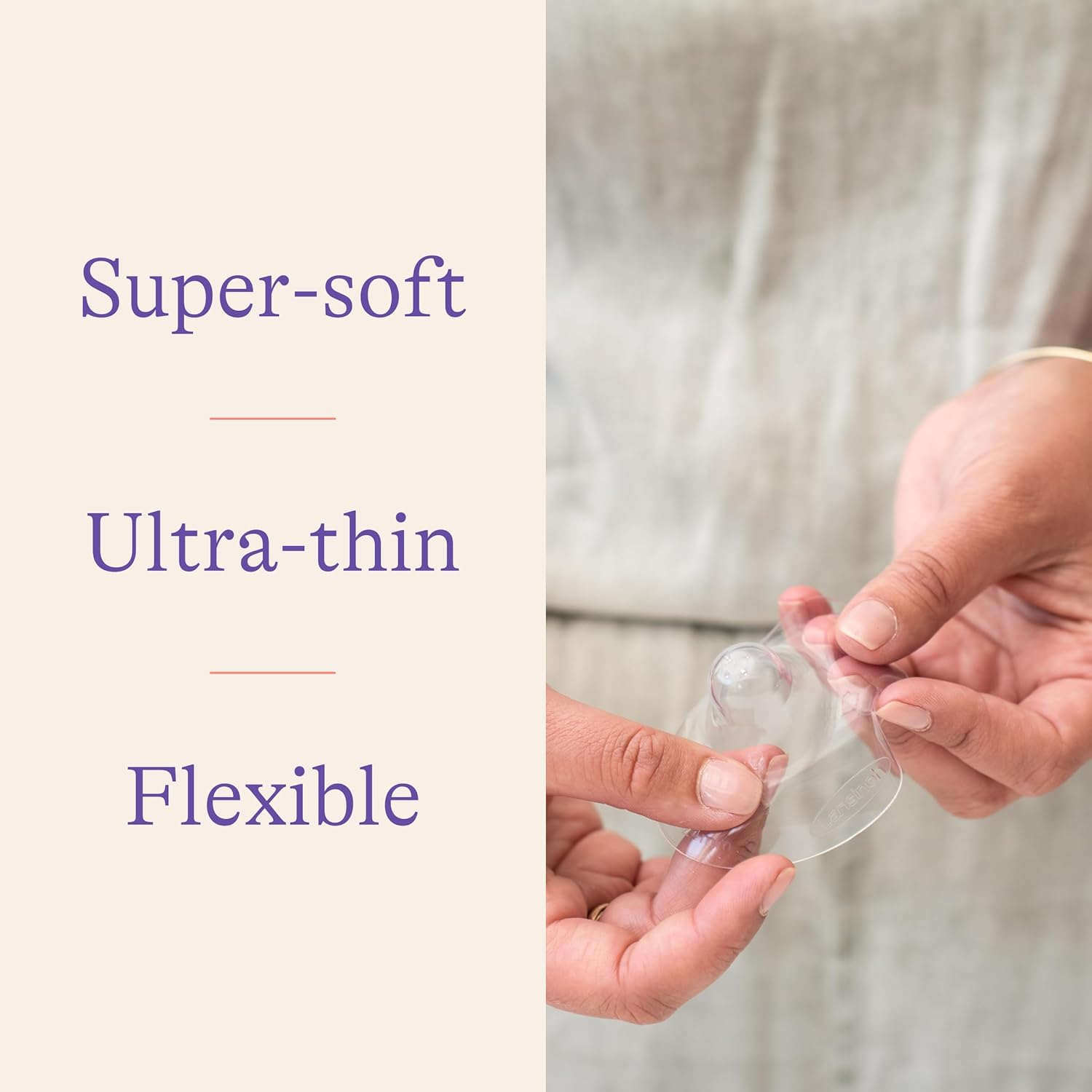 Lansinoh Contact Nipple Shields for Breastfeeding, 2 Nipple Shields (20Mm) and Case image number 1