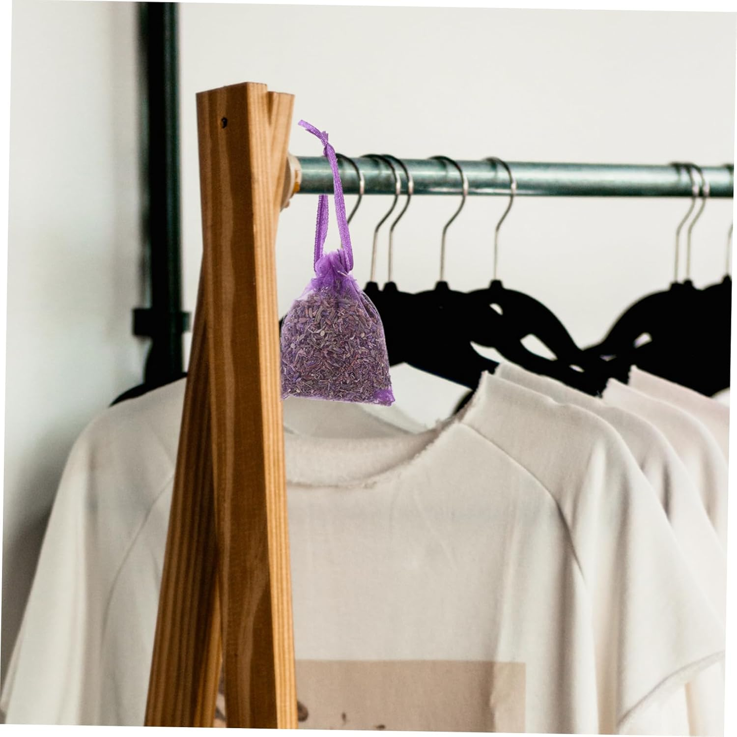 Outanaya Lavender Sachets for Wardrobe and Drawers 12Pcs 10G Bags Natural Home Fragrance Sachets for Clothes Storage and Closet Freshener Portable image number 3