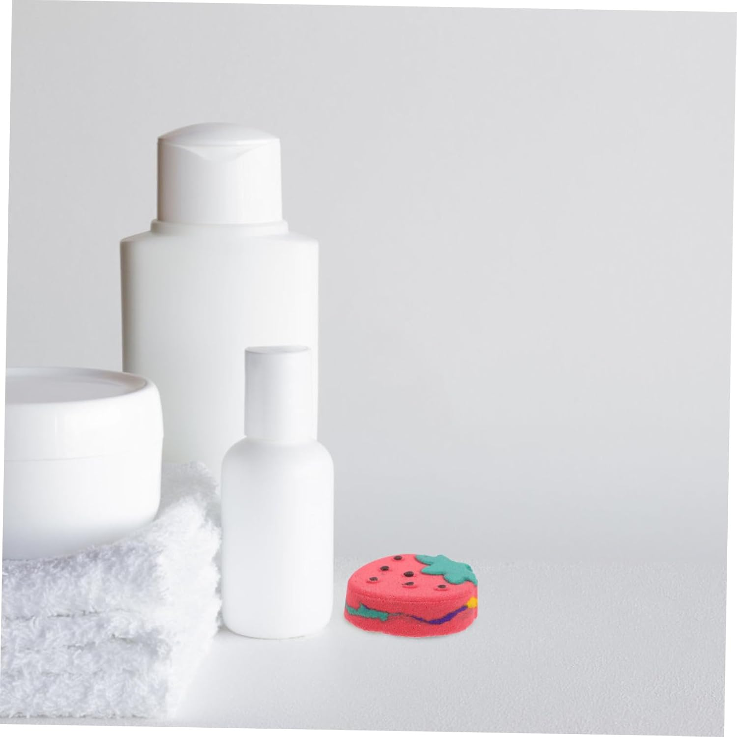 WEKADRIN Strawberry for Women Aromatherapy Bath Salts Relaxing Bubble Valentine Day Present for Girls and Moms image number 2