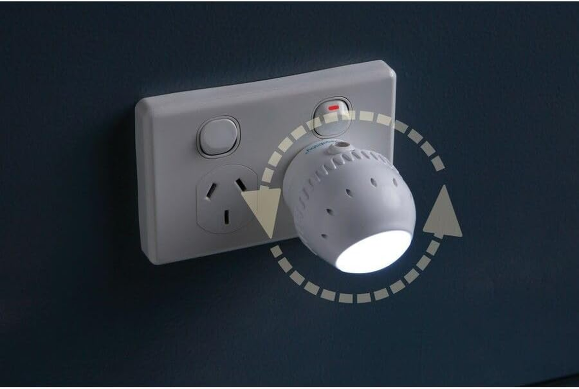 Dreambaby Swivel Auto-Sensor LED Night Light image number 3