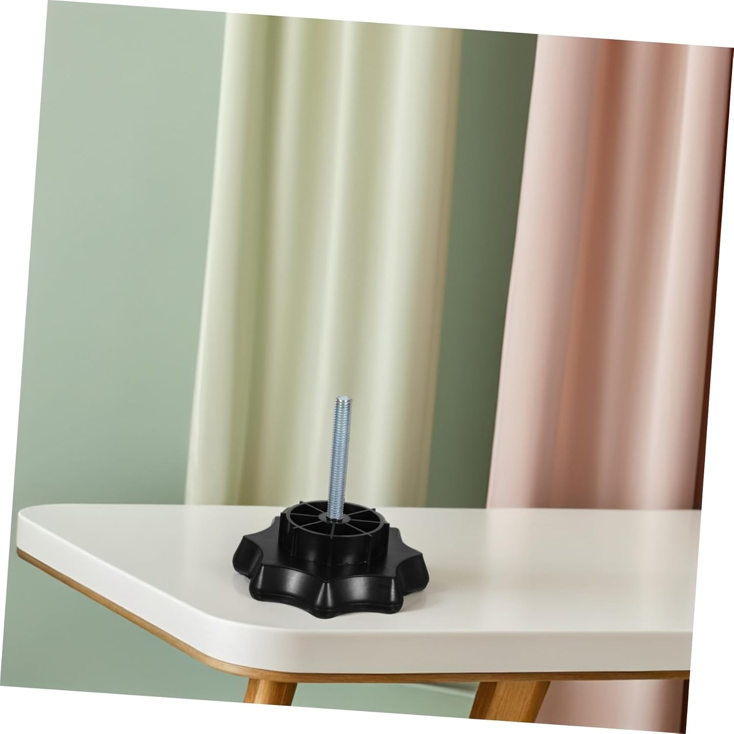 Gogogmee Spare Tire Clamp Bolt Spare Tire Wheel Mounting Screw High-Strength Tyre Bolt Compatible with Lavida Model Golf 4 Rear Trunk Use Automotive Tool