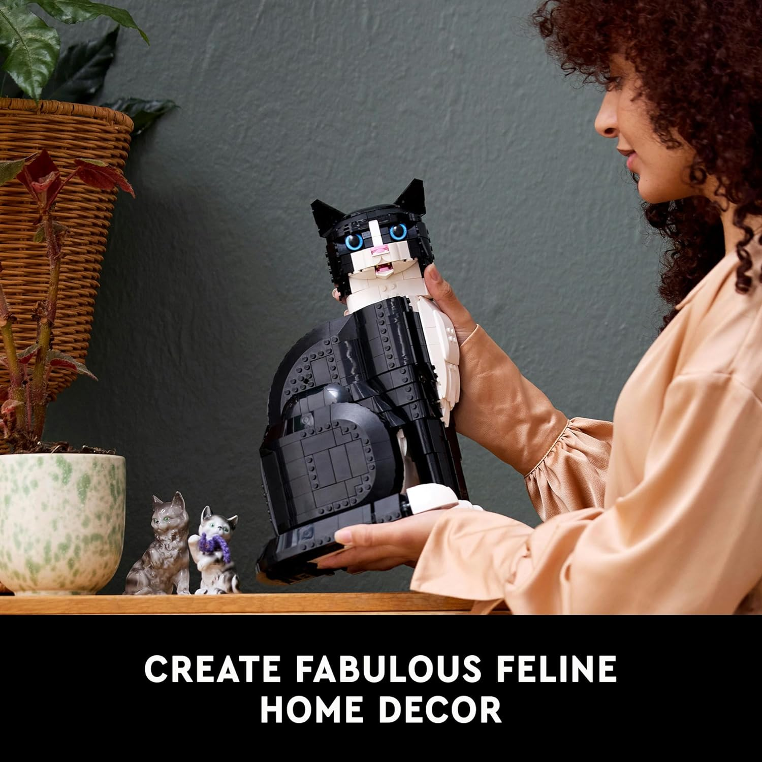 LEGO Ideas Tuxedo Cat Statue Set for Adults, DIY Creative Model Building Kit for Animal Lovers and Pet Owners, Home or Office Desk D&eacute;cor Idea for Women and Men 21349 image number 1