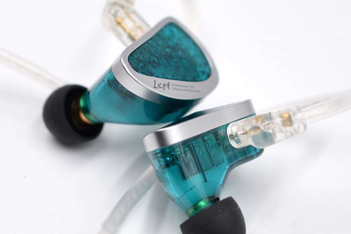 KZ AS16 Pro Earbuds with Microphone image number 2