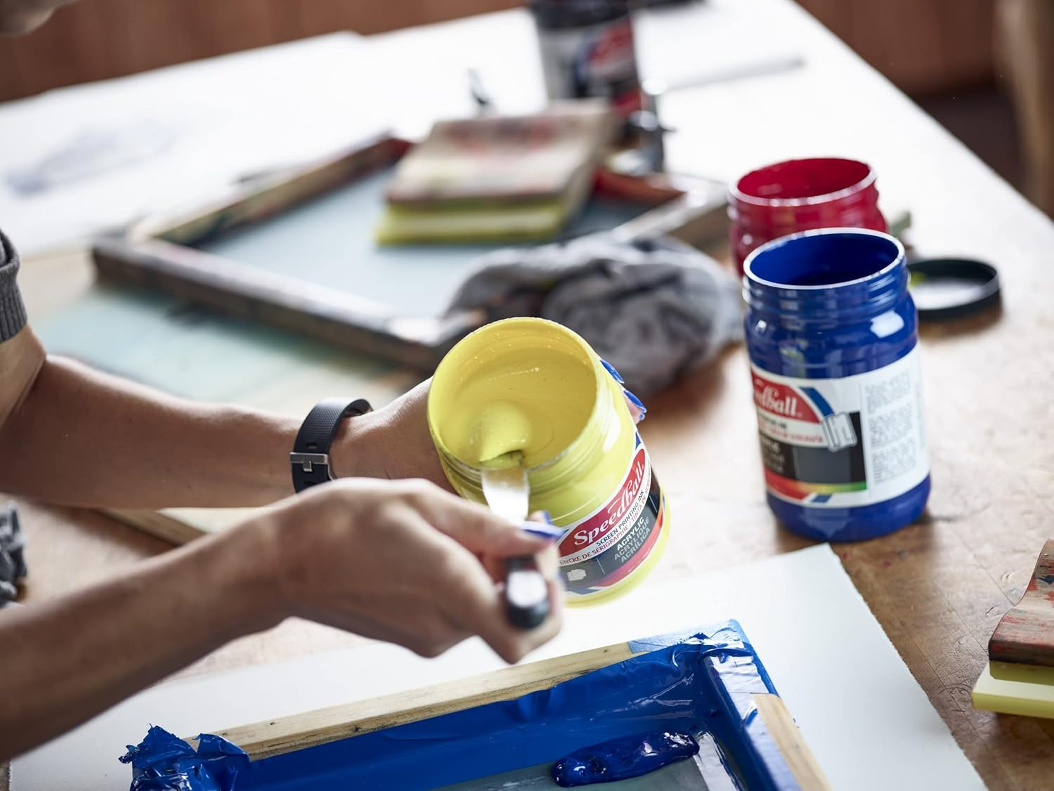 Speedball Fabric Screen Printing Ink 236 Ml, White image number 4