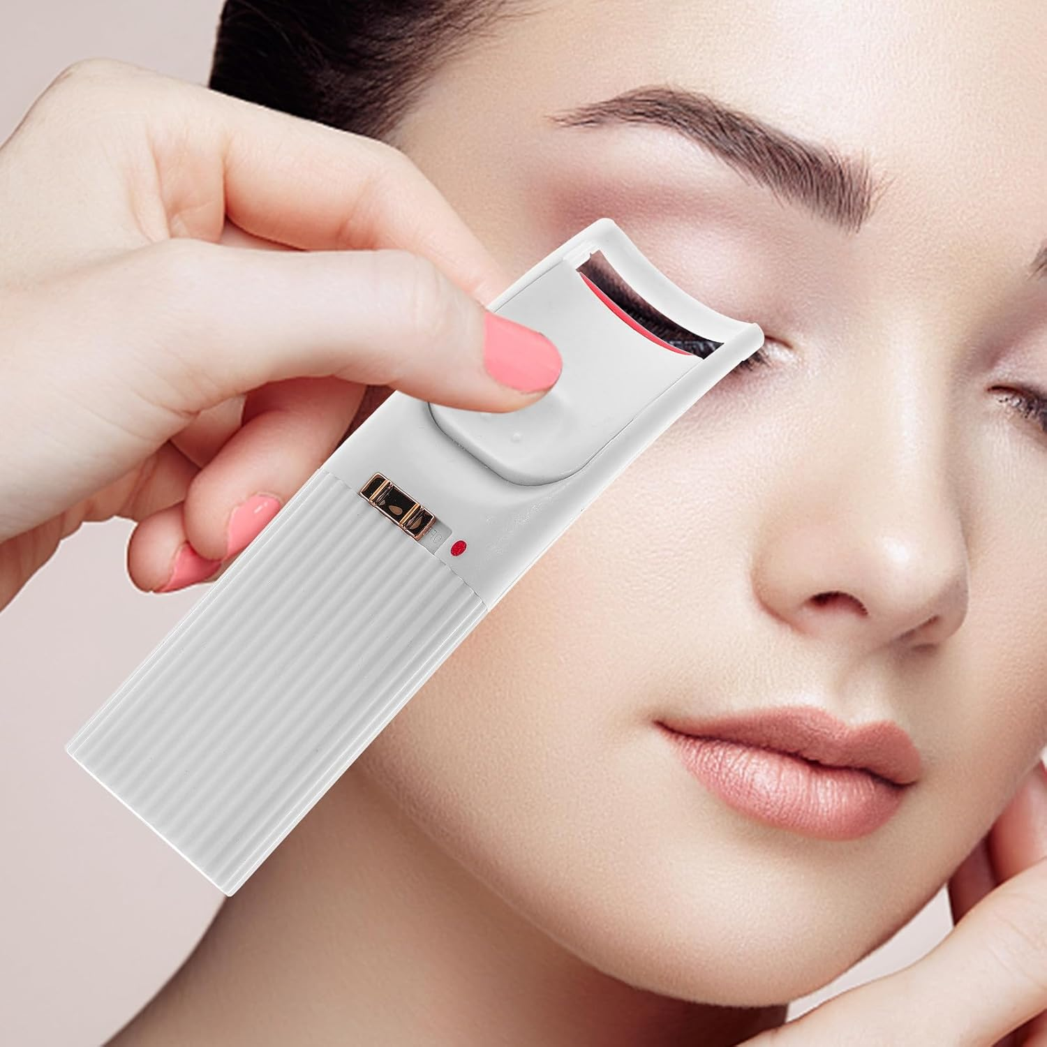 Heated Eyelash Curler Electric Lash Curler Portable Mini Eyelash Curling Tool Quick Heating for Travel White (No Battery) image number 1