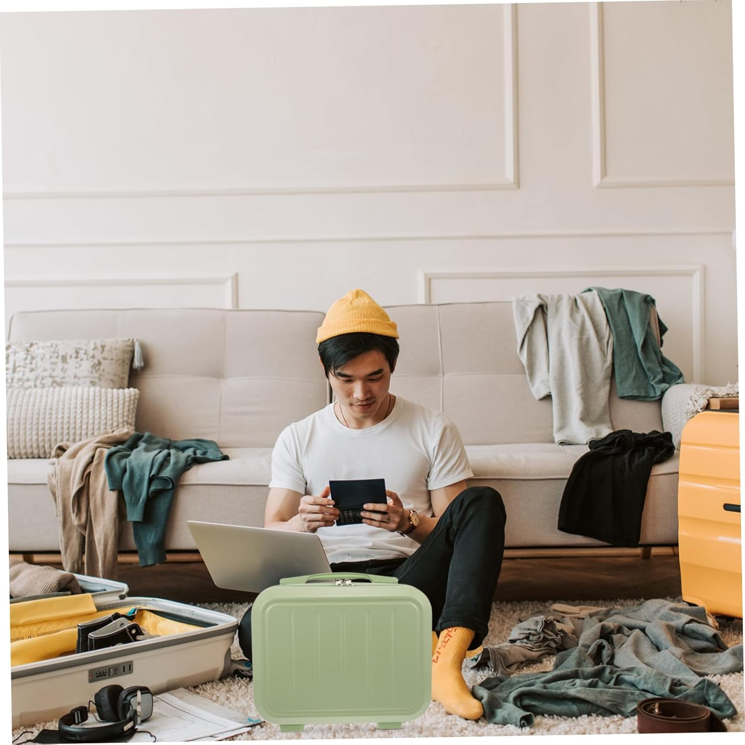 WRITWAA Large Capacity Travel Makeup Case with Zipper Handle Avocado Green Cosmetic Suitcase for Women and Portable Organizer for Cosmetics Toiletries and Essentials image number 5