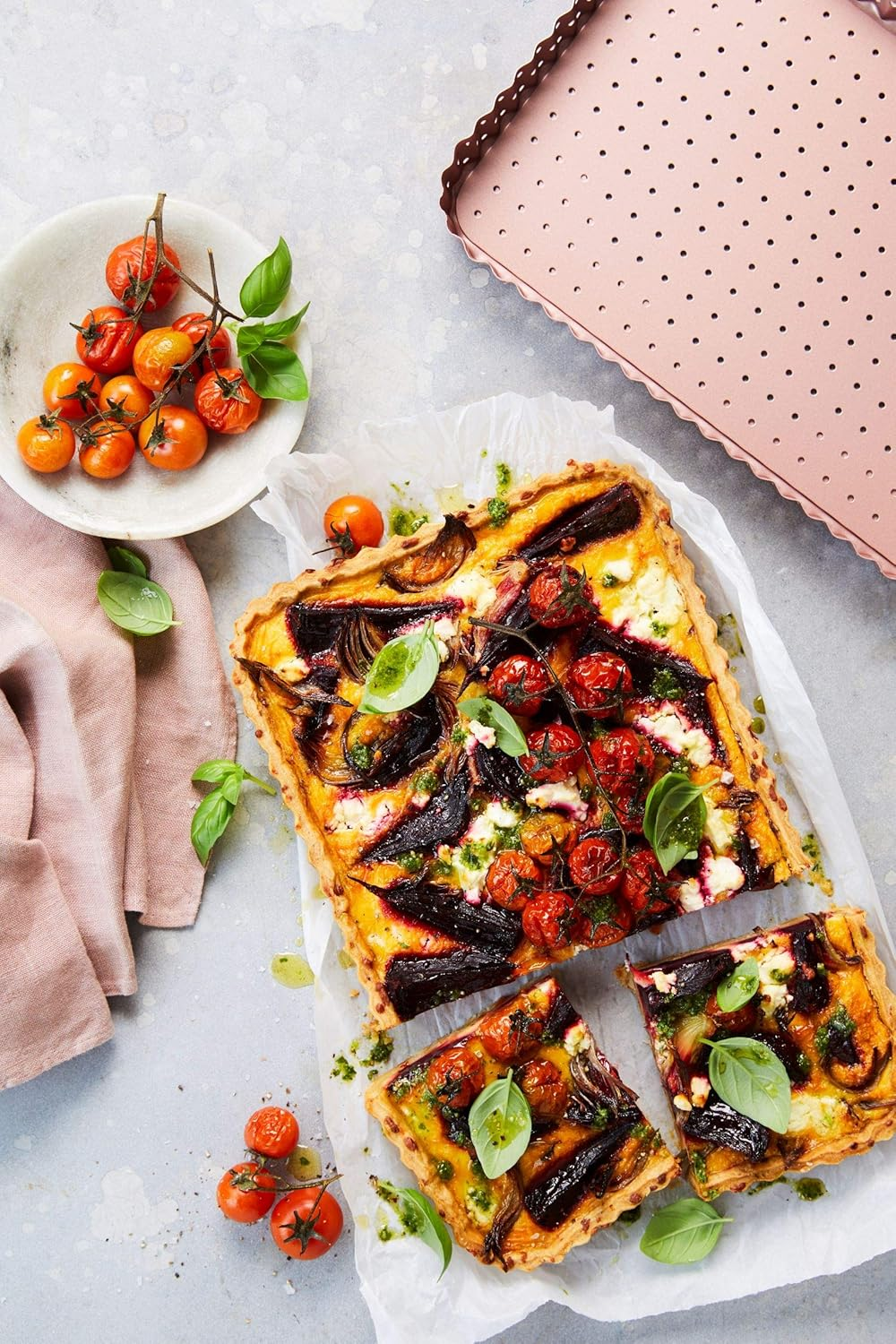 Wiltshire Perforated Rectangle Tart Pan, 26.5 X 11 Cm Diameter, Rose Gold image number 3