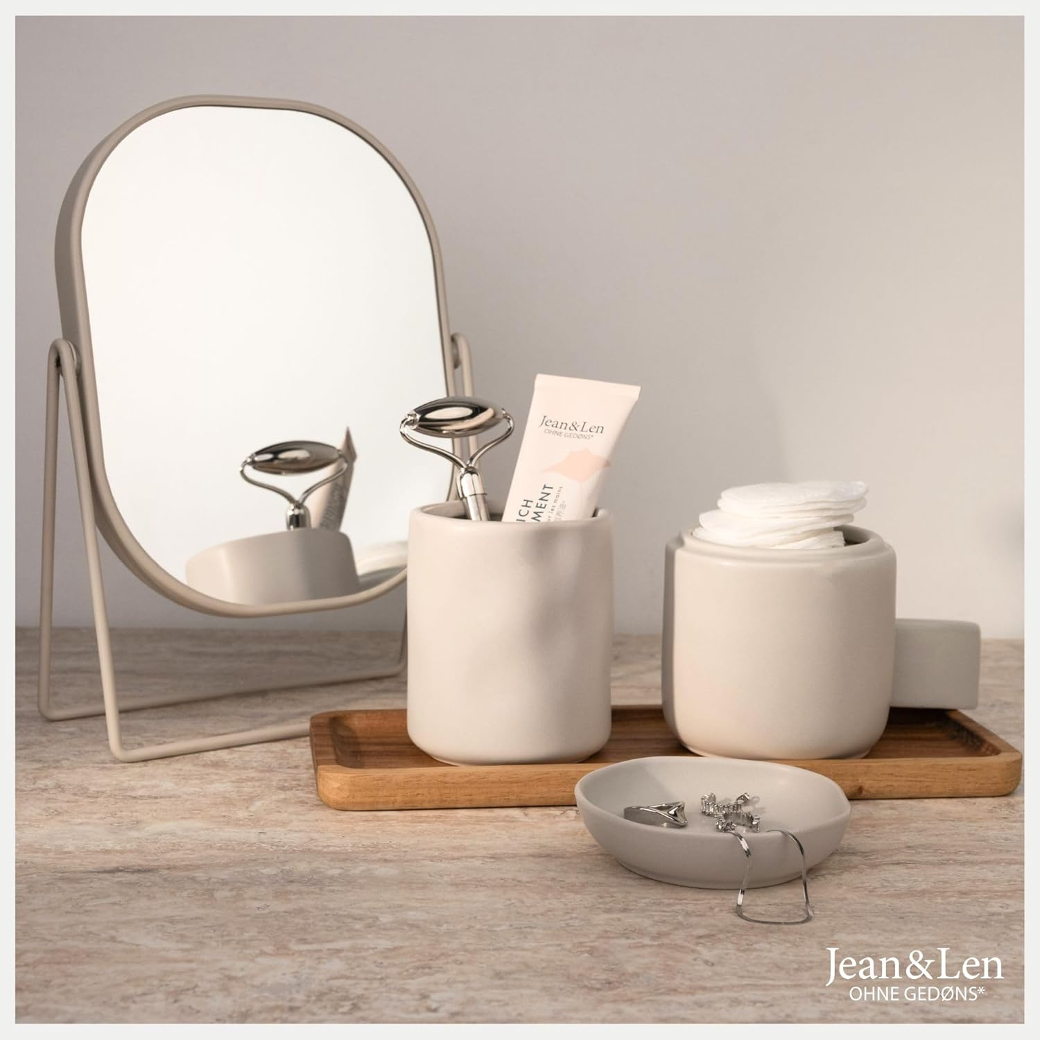 Jean & Len 20X27Cm Iron Vanity Mirror - Heavy Duty & Scratch Resistant - Matte & Stylish Finish - 3X Magnification Back - Oval Small Mirror image number 5