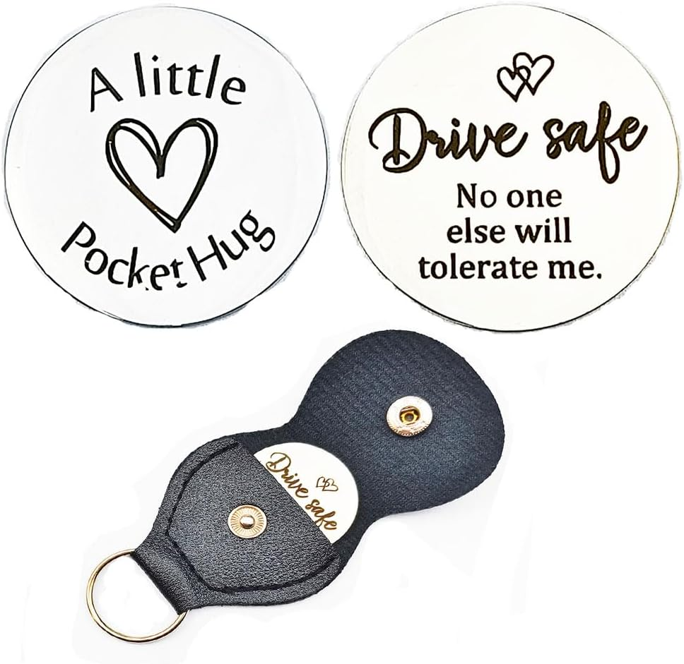 Long Distance Relationship Friendship Gifts for Women Men Pocket Hug Tokens Best Friend Christmas Valentines Day Gifts for Boyfriend Girlfriend Pocket Hug Coin Keychain