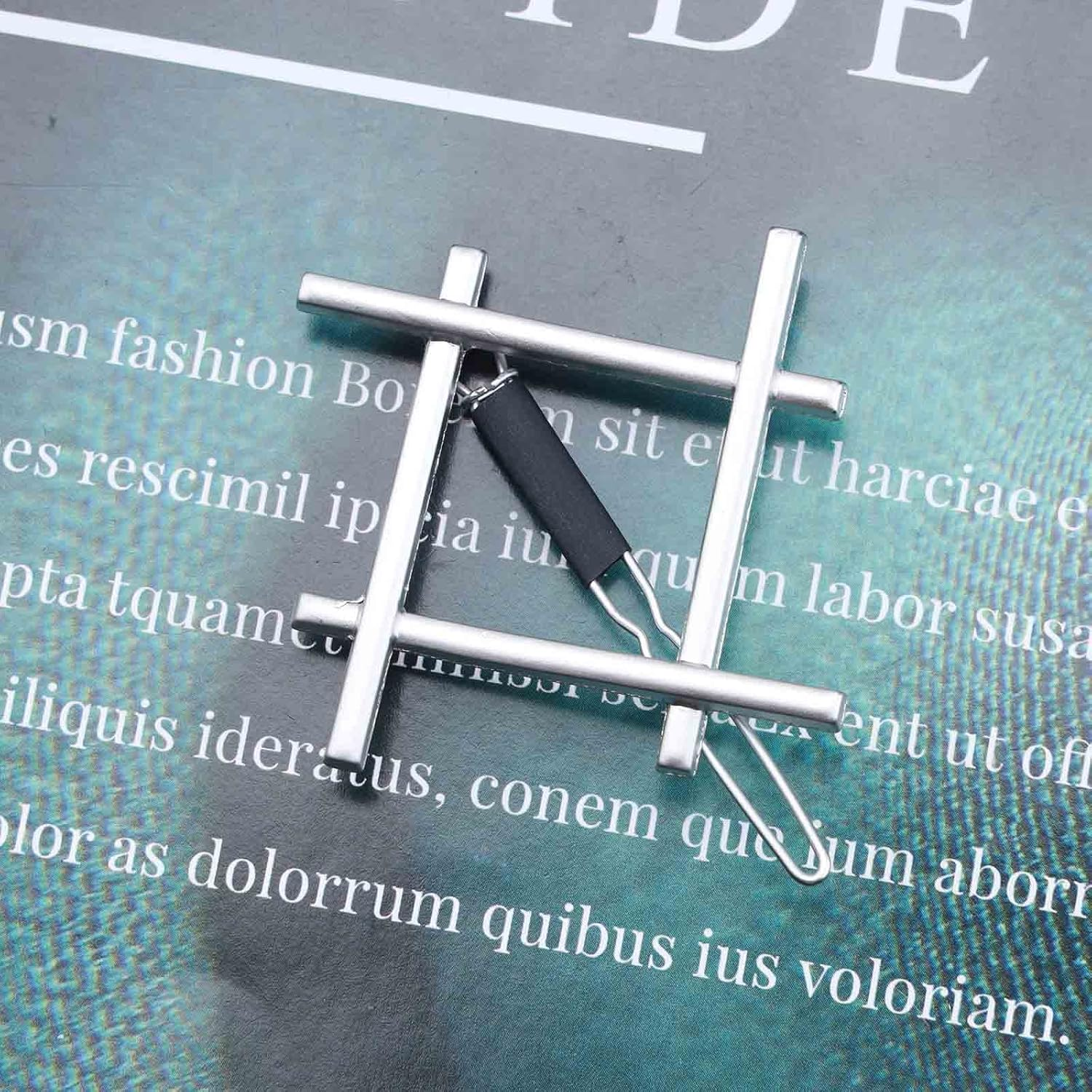 Yheakne Boho Square Silver Hollow Square Hair Clip Hair Clip Vintage Hair Clip Decorative Hair Clip Hair Accessories for Women and Girls (Square) image number 2