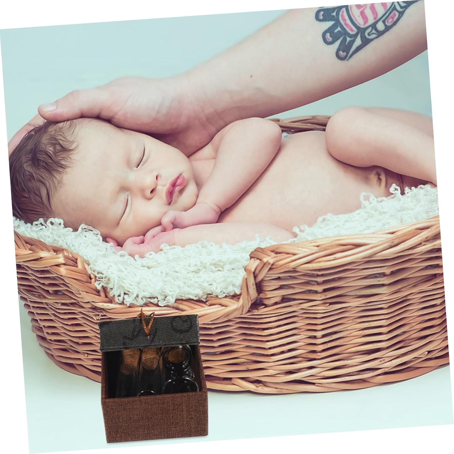 Zerodeko Lanugo Storage Bottle Diy Keepsake Holder for First Tooth Collection Boy Girl Teeth Preserver Case Cartoon Box for Boys and Girls Random Style image number 5