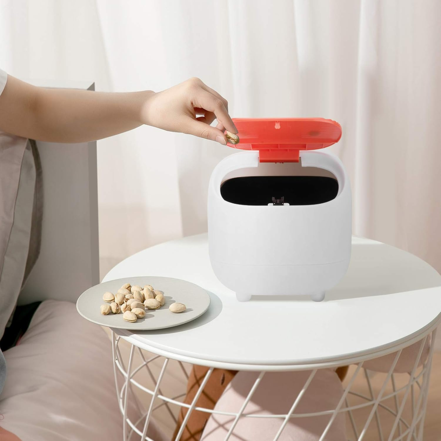 DOITOOL 1Pc Desktop Trash Can Paper Bin Children Room Trash Can Countertop Trash Can Plastic Rubbish Bin Desk Bin Tiny Mini Dresser Desktop Garbage Can Car Jewelry Plastic Pp Office White image number 3