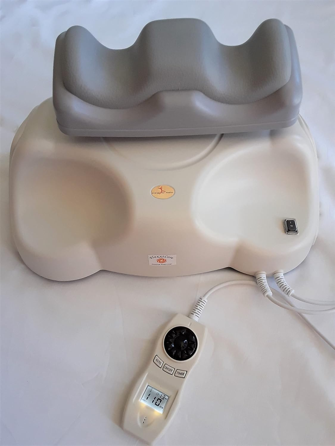 Passive Exerciser, Best-Of-Breed Chi Swing Machine, Heavy-Duty Motor, Precisely Variable Speeds, 3 Preset Programs and Manual Mode; Continuous Passive Motion Ideal for Backcare; Comfortable Padding image number 3