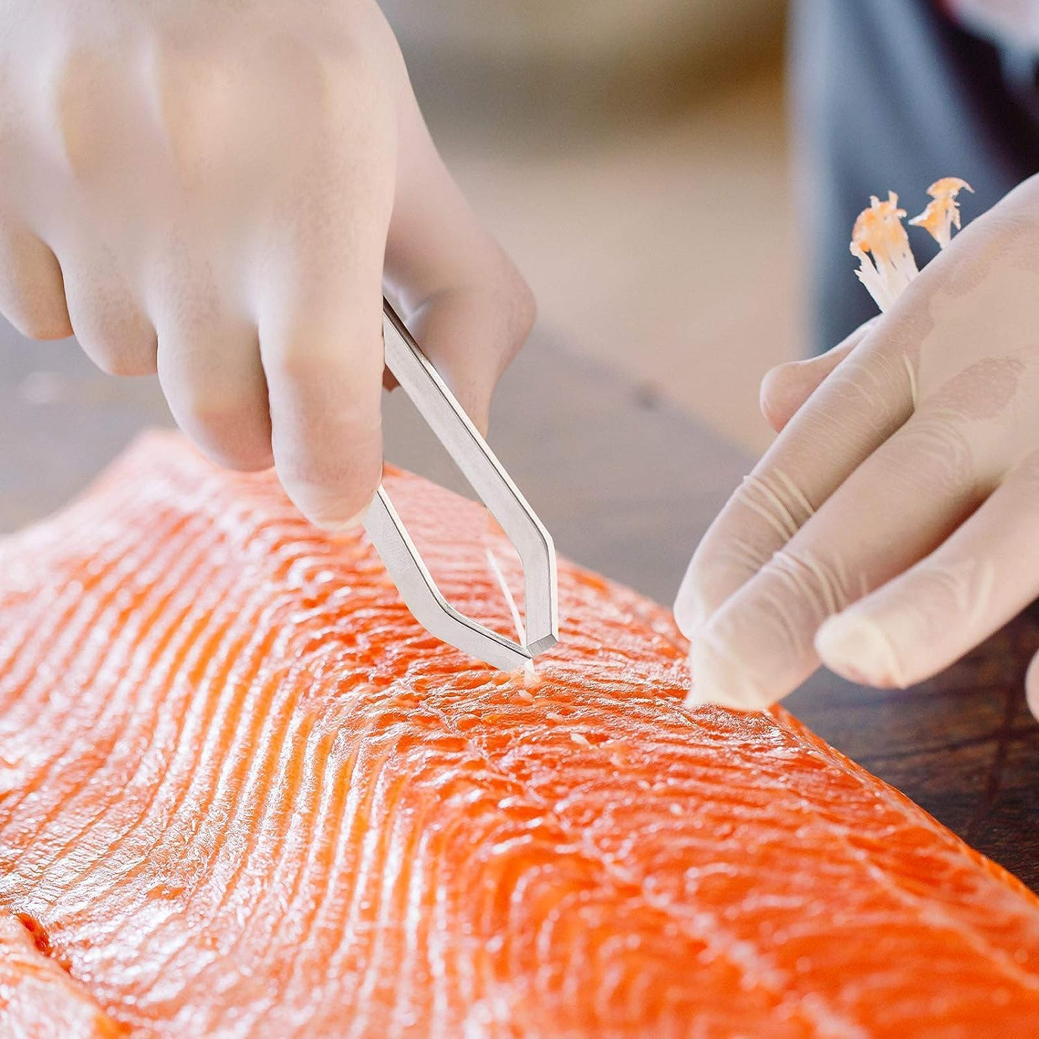 4Pcs Fish Bone Tweezers Set, Professional Stainless Steel Flat and Slant Pliers Remover Set for Cooking Kitchen Salmon Trout, 2 Styles image number 1