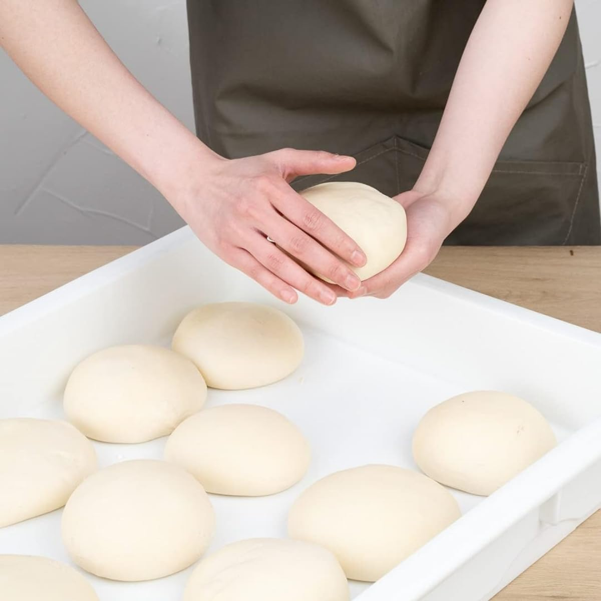 2 Pack Pizza Dough Proofing Box with Cover, Rectangle Homemade Bread Tray with Silicone Spatula, Stackable Pizza Dough Container, White, 17.6 X 12.6Inch image number 3