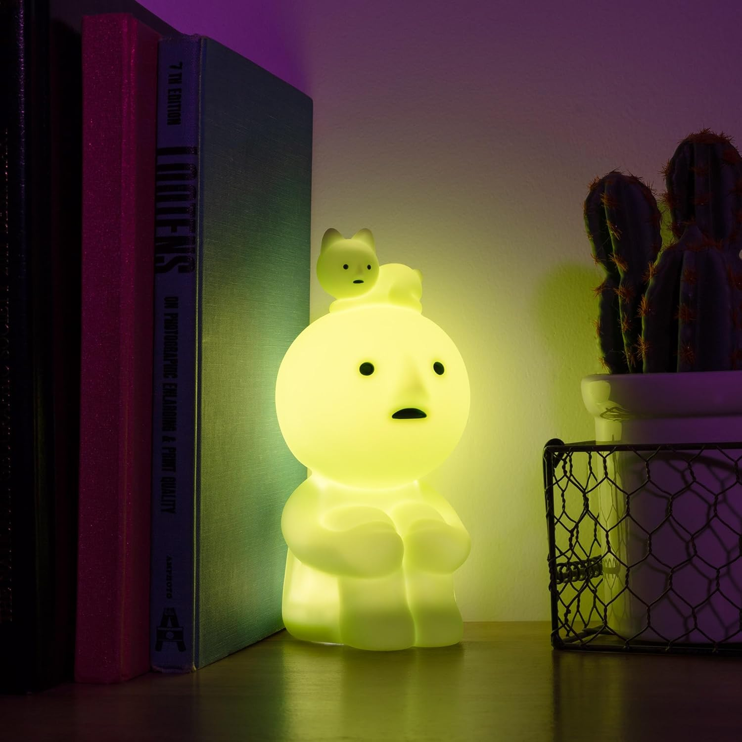 Dreams Smiski Touch Light image number 2