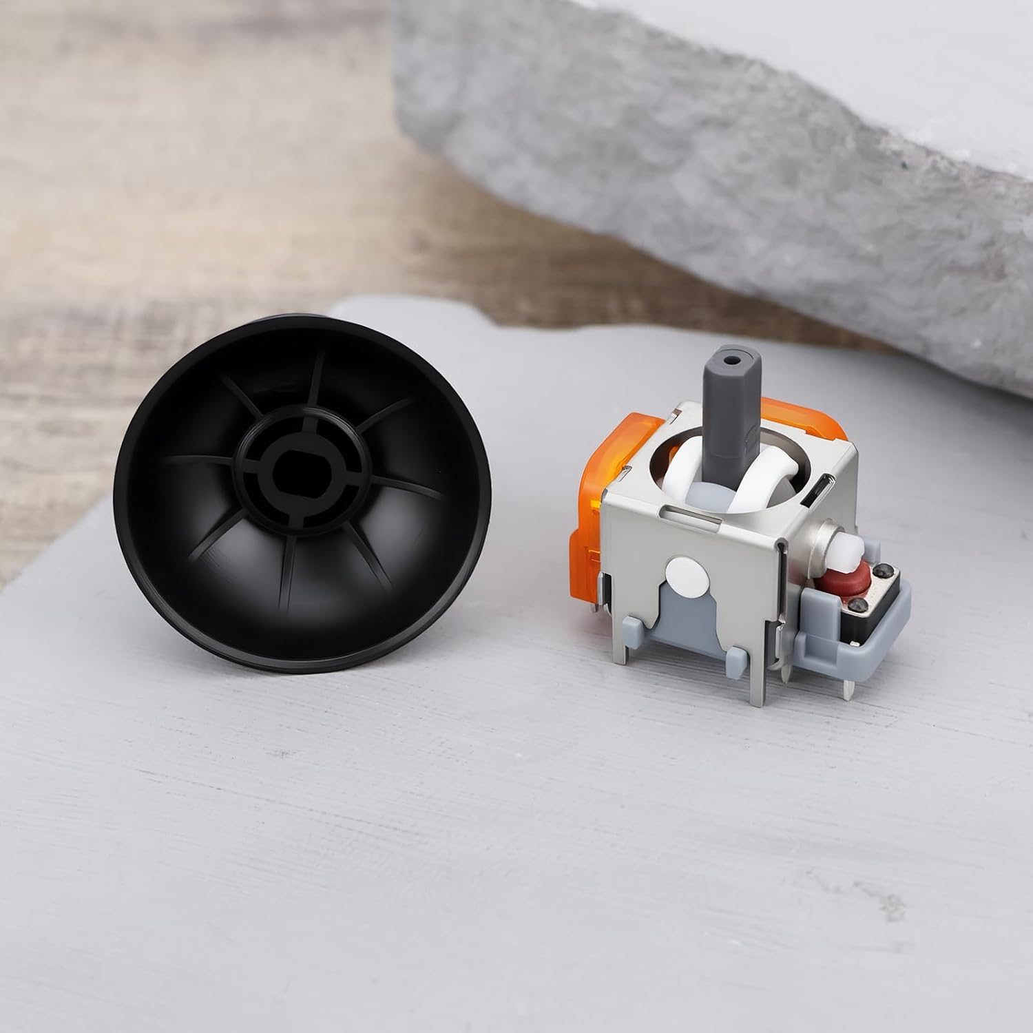 Emagtech 2Pcs TMR Hall Effect Joystick & Thumbsticks Caps Compatible with PS5 Controller image number 6