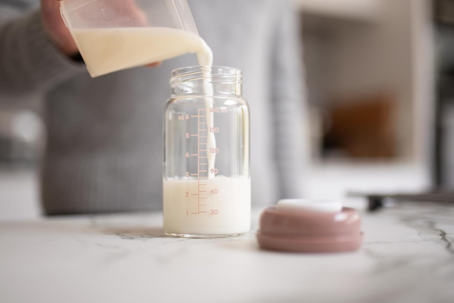 Premium Glass Breastmilk Storage Bottles, Pack of Four, 180Ml, Dishwasher, Freezer, and Microwave Safe (Glass Breastmilk Storage Bottles, 4 X 180Ml) image number 1