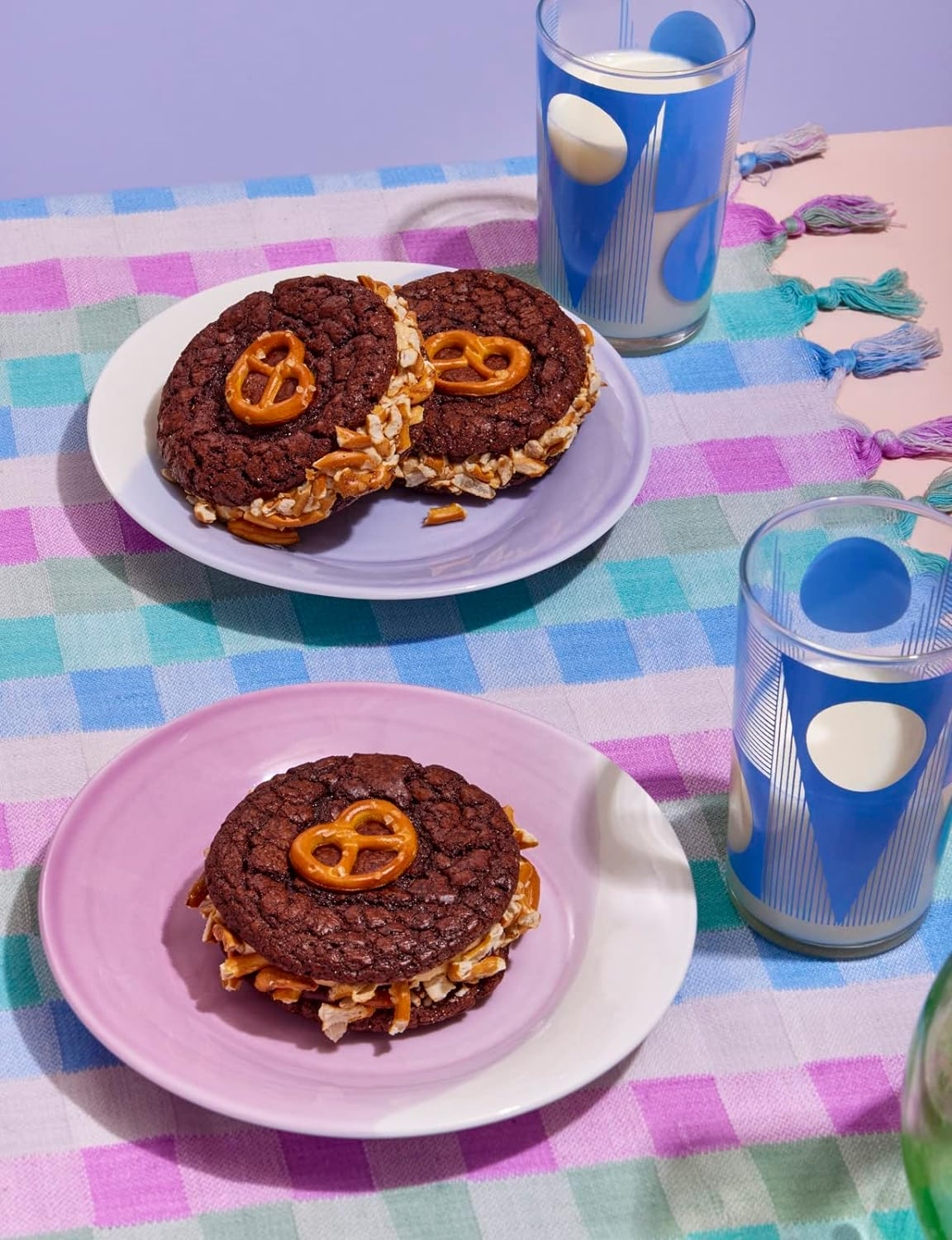 Crumbs & Doilies: over 90 Mouth-Watering Bakes to Create at Home from Youtube Sensation Cupcake Jemma image number 1