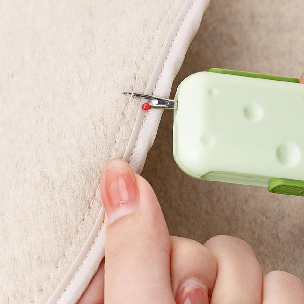 3 Pcs Needle Threader & Seam Ripper Set - 3-In-1 Multifunctional Sewing Tool Kit with Needle Storage Box | Essential Quilting & Sewing Supplies for Precision Stitch Removal Threading