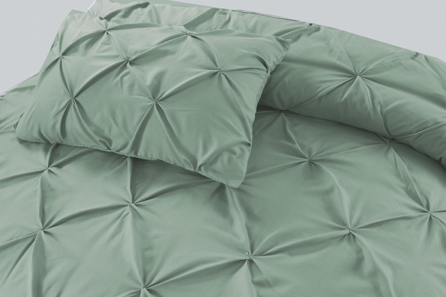 Linen Home Super King Duvet Cover Set Sage Green Pintuck Pinch Pleat Soft Microfibre Duvet Cover with 2 Pillowcases, Easy Care Wrinkle Free Bedding Set (Sage Green, Super King)