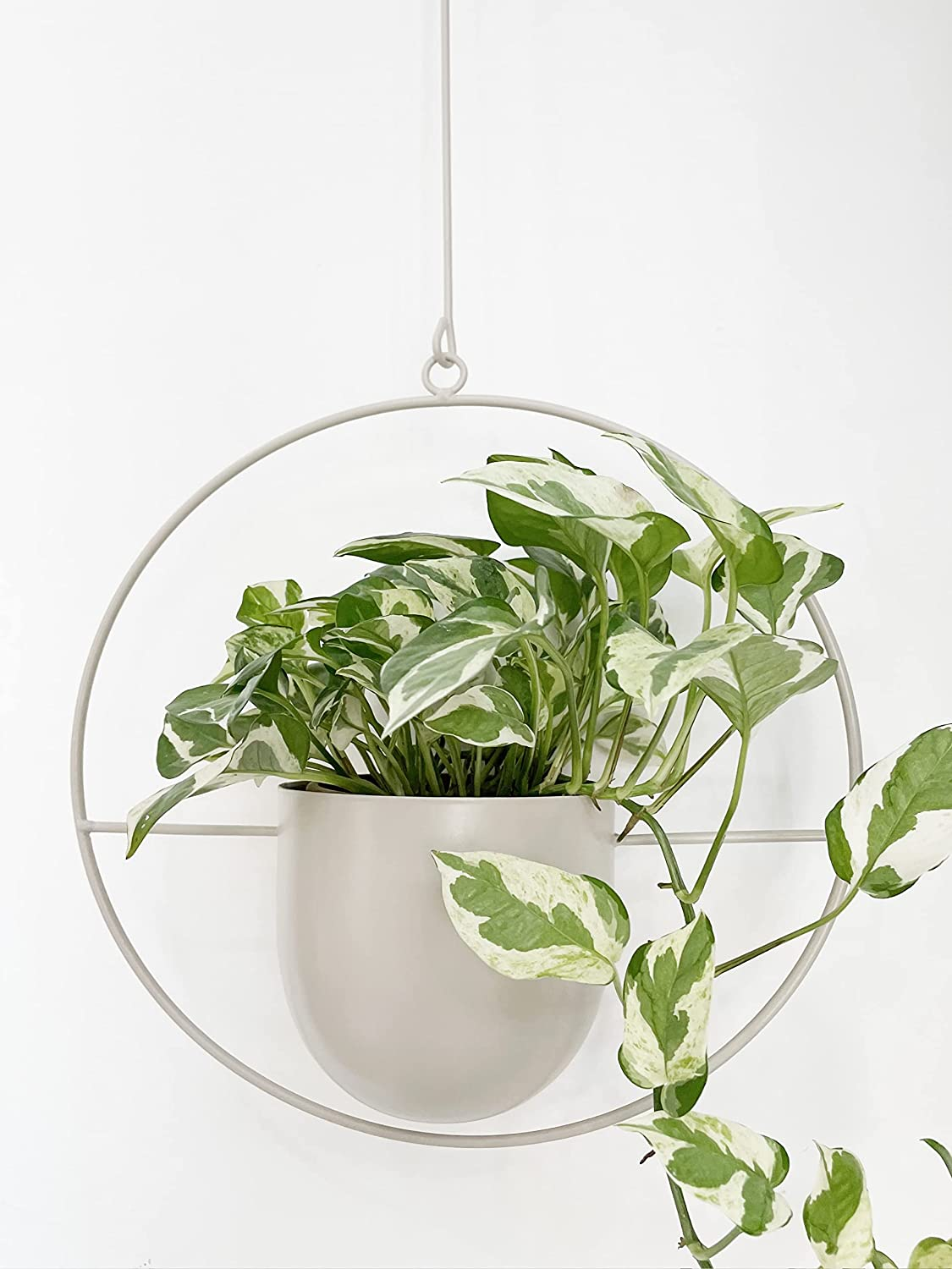 Boho Gold Metal Plant Hanger,Metal Wall and Ceiling Hanging Planter, Modern Planter, Mid Century Flower Pot Plant Holder, Minimalist Planter for Indoor Outdoor Home Decor