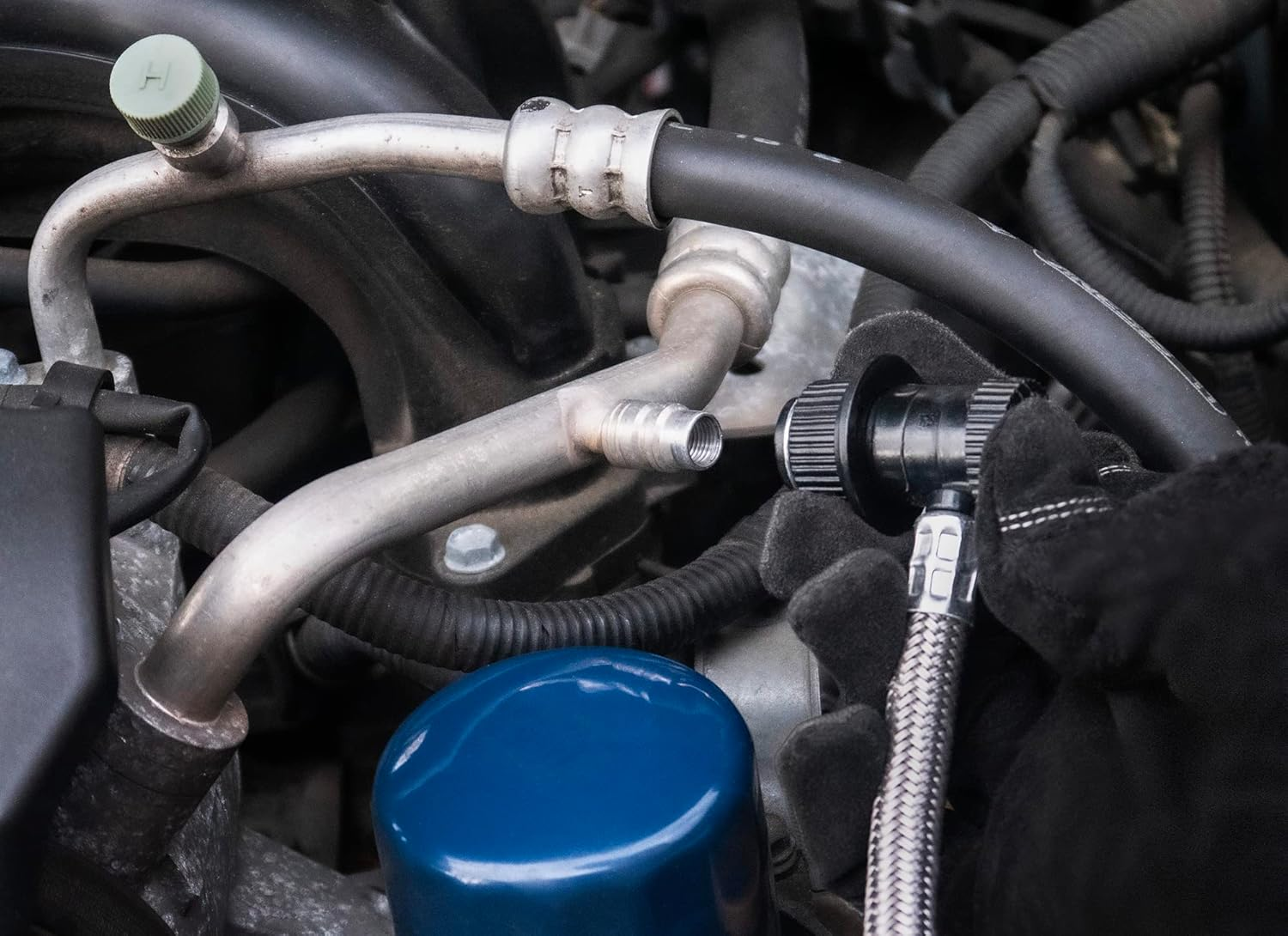 AC AVALANCHE Premium 18Oz R-134A A/C Recharge Kit with Pressure Gauge image number 3