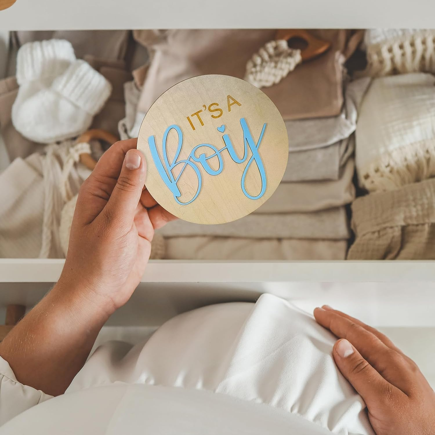 2Pcs Baby Announcement Sign Set, 5.9 Inch Hello World Newborn Sign and IT&rsquo;S a Boy Welcome Signs, Baby Name Sign with Ink Pad for Hand & Footprints, 3D Wooden Birth Gifts for Hospital Shower Nursery image number 4