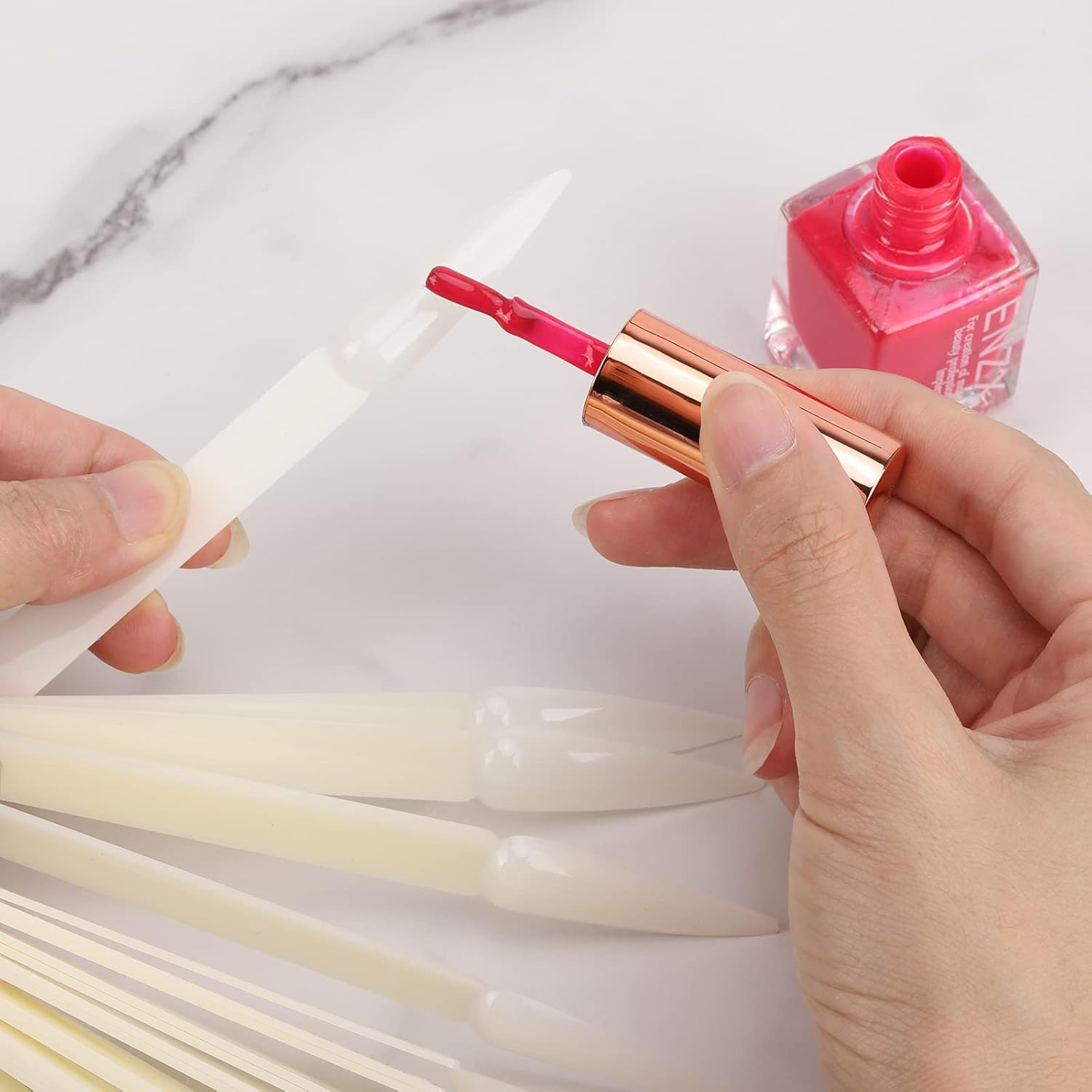 160 Pieces Nail Swatch Sticks Natural Stiletto Nail Tips Polish Color Board Pointed Tip Nail Art Practice Tips Display Nail Art Tips image number 4