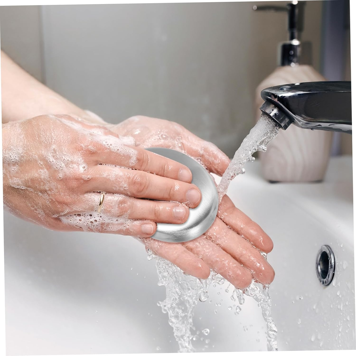 PRETYZOOM Stainless Steel Odor Absorber Soap Metal Soap for Hand Washing Odor Removal Easy to Clean Dishwasher Safe for Home Use Safe for All Skin Types image number 4