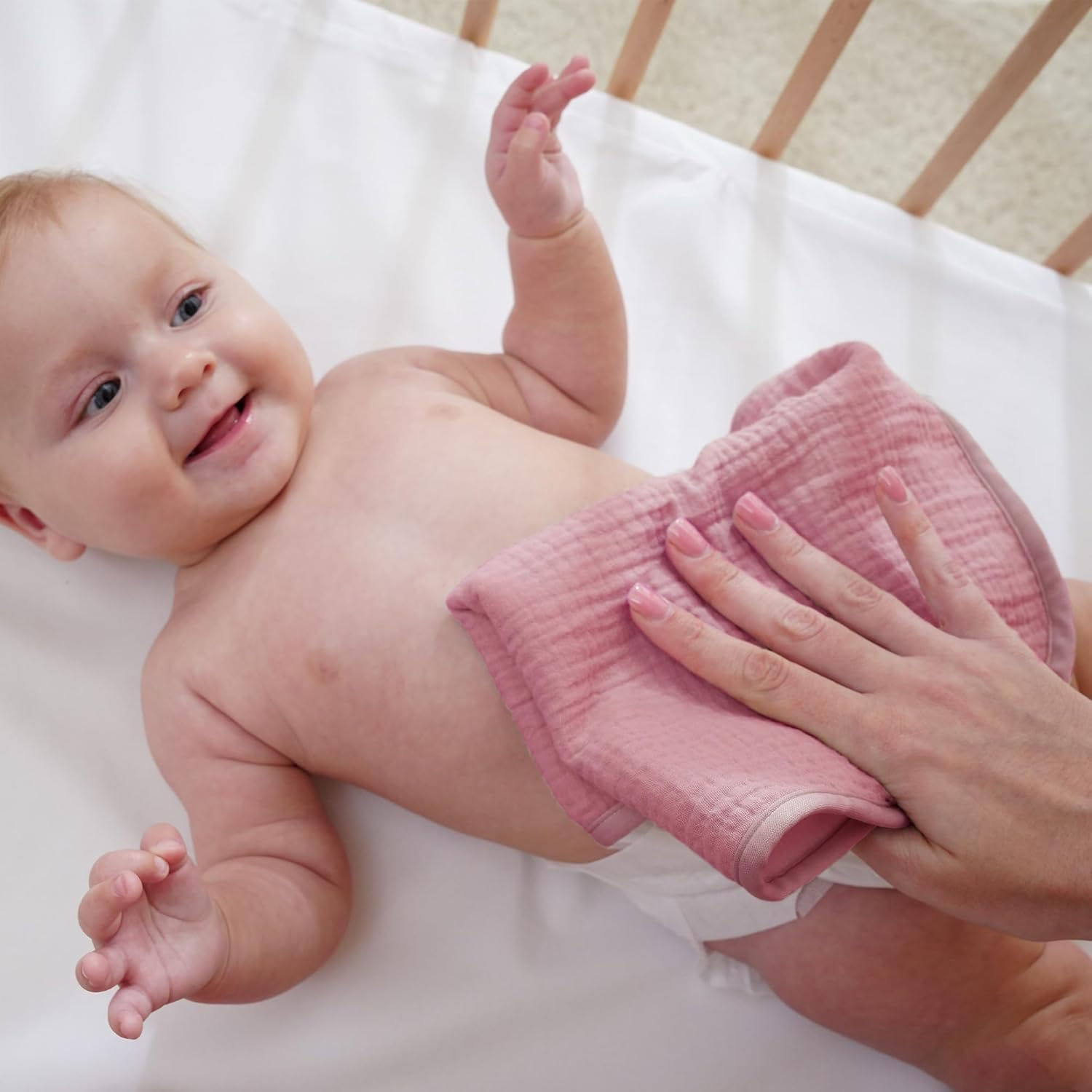 Kewlife Gift Baby Muslin Burp Cloths 4-Pack &ndash; Ultra Soft & Absorbent, Neutral Colors, Reusable 50X25Cm Burping Clothes for Baby Boys & Girls &ndash; Newborn Essentials for Drooling & Burping(Pink) image number 2