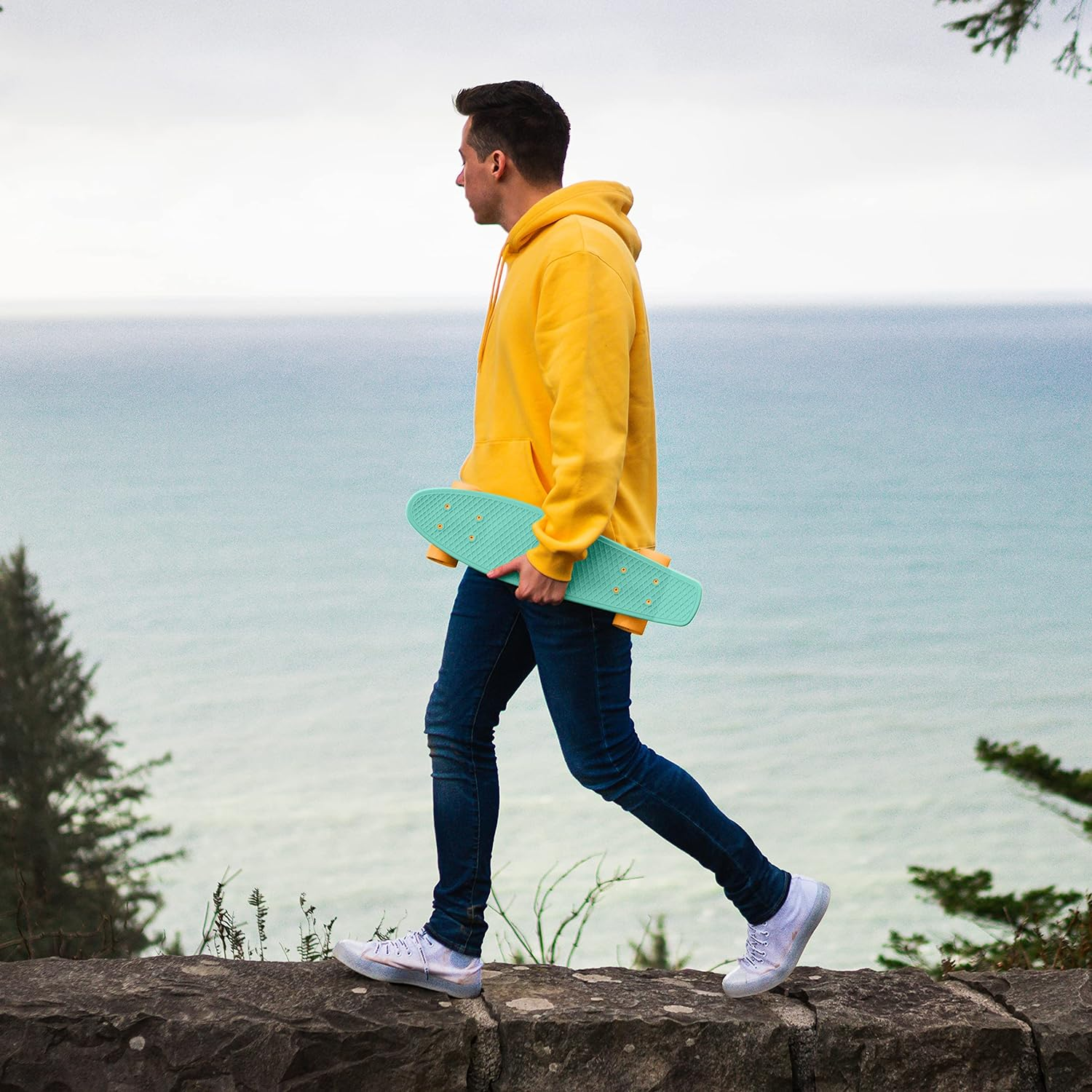 Retrospec Quip Mini Cruiser Skateboard 22.5" and 27" Classic Retro Plastic Cruiser Complete Skateboard with ABEC 7 Bearings and PU Wheels Compact Board with Grippy, Molded Waffle Deck image number 3