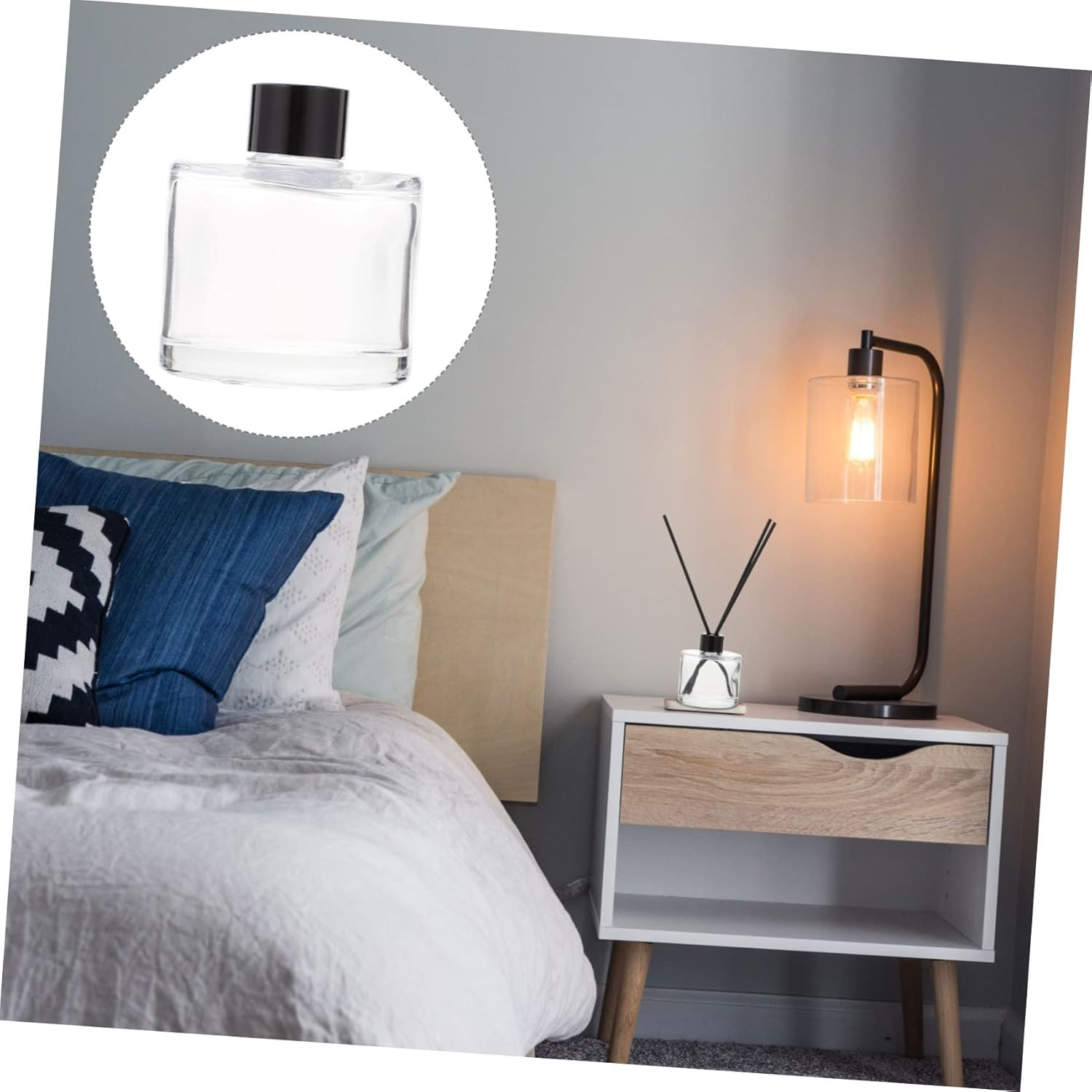 STOBAZA Fragrance Diffuser Bottles 50Ml Glass Aromatherapy Bottles Square Refillable Essential Oil with 16Cm Black Reed Sticks Set for Home Scenting and Relaxation