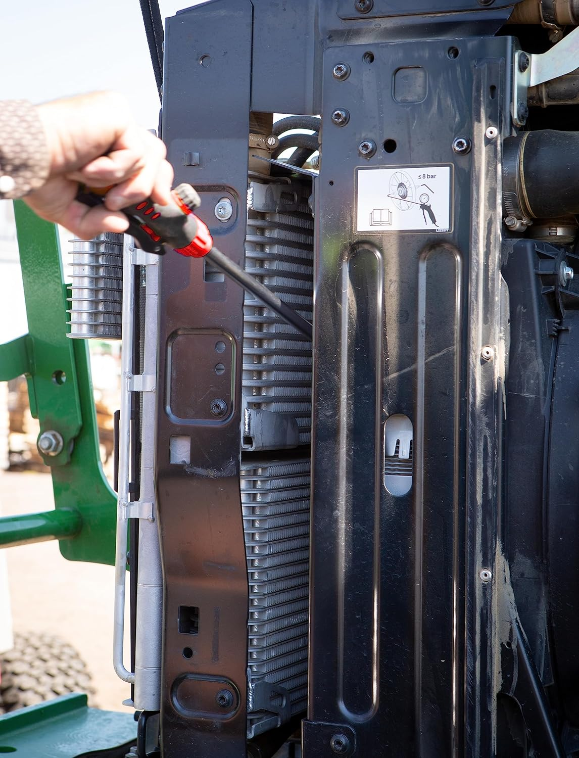 Lisle 88500 Radiator Genie