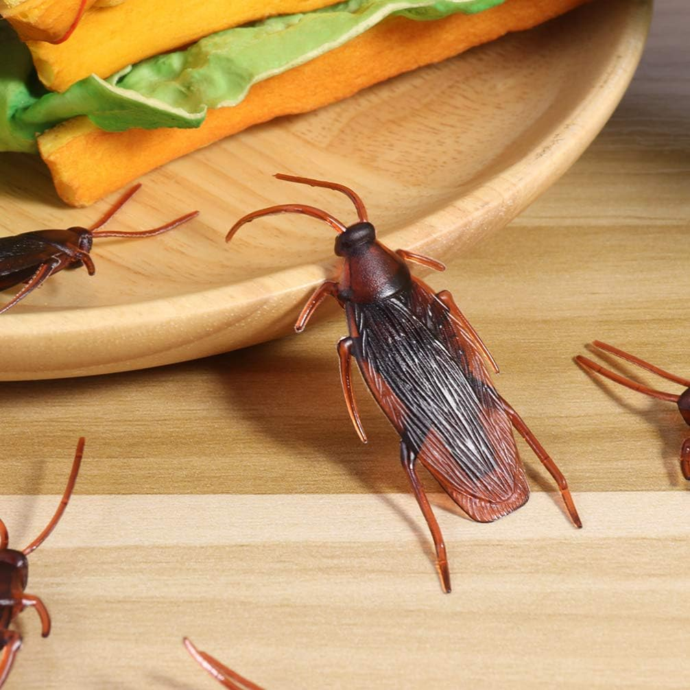 Toddmomy Prank Fake Roaches 150Pcs Realistic Roaches Fake Cockroaches Pranks Bugs Trick Joke Toys for Halloween Party image number 3
